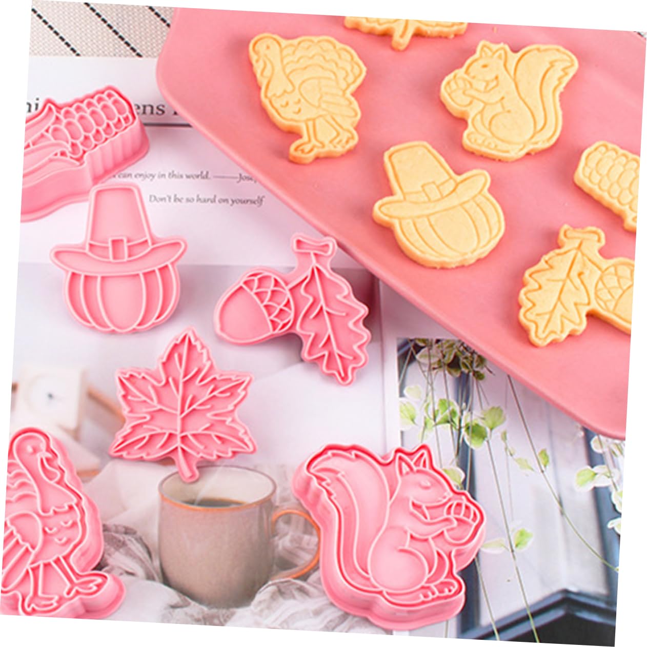 TOPBATHY 18 Pcs Emporte-pièces de Thanksgiving coupe-gâteau fondant moule à muffins ustensile de cuisine accessoires cuisine petits gâteaux moules de cuisson d'action de grâces pp rose