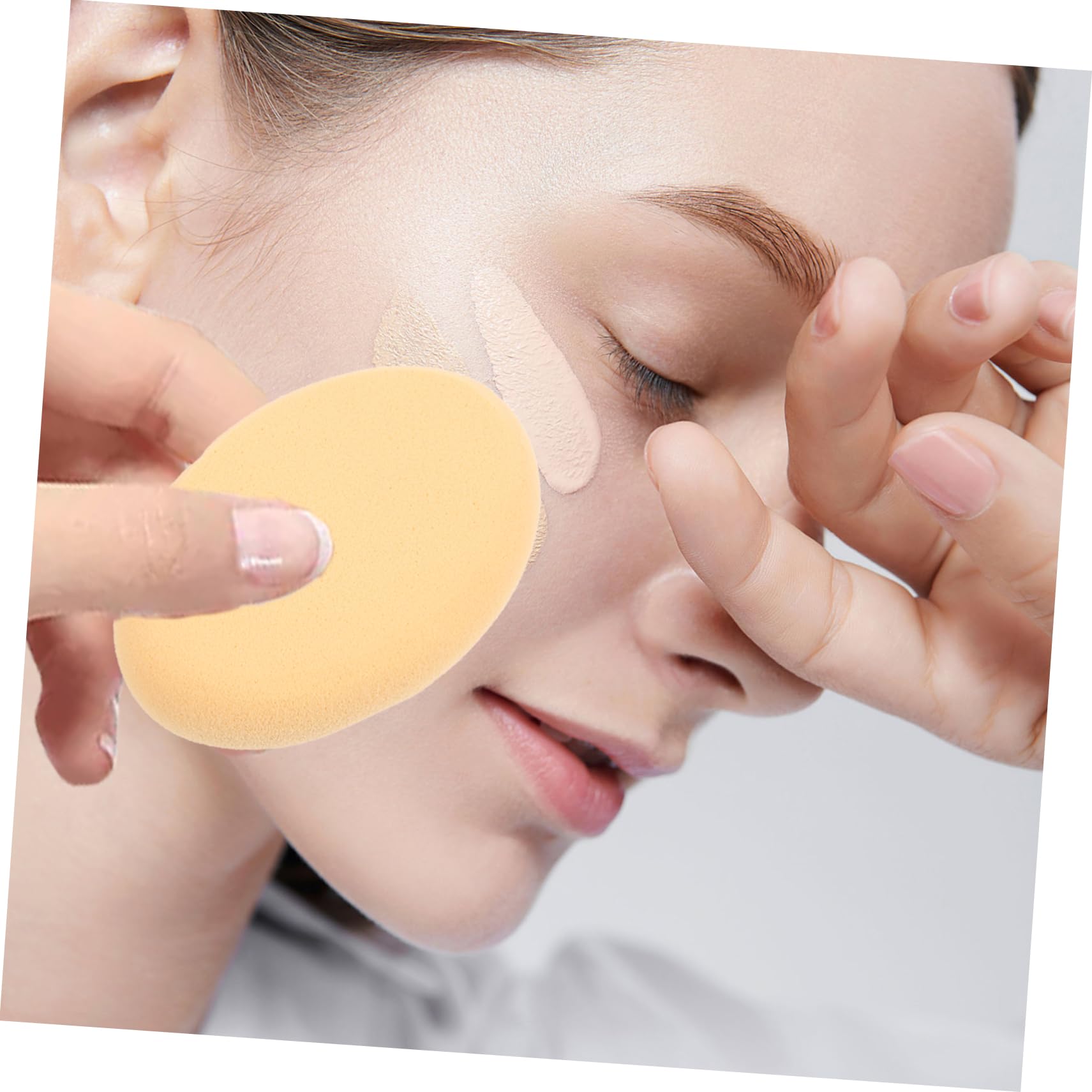 Ipetboom 5Pcs Soft Oval Makeup for Wet and Dry Use Gentle Cosmetic Beauty Applicators for Blending and Application Present for Friends and Family