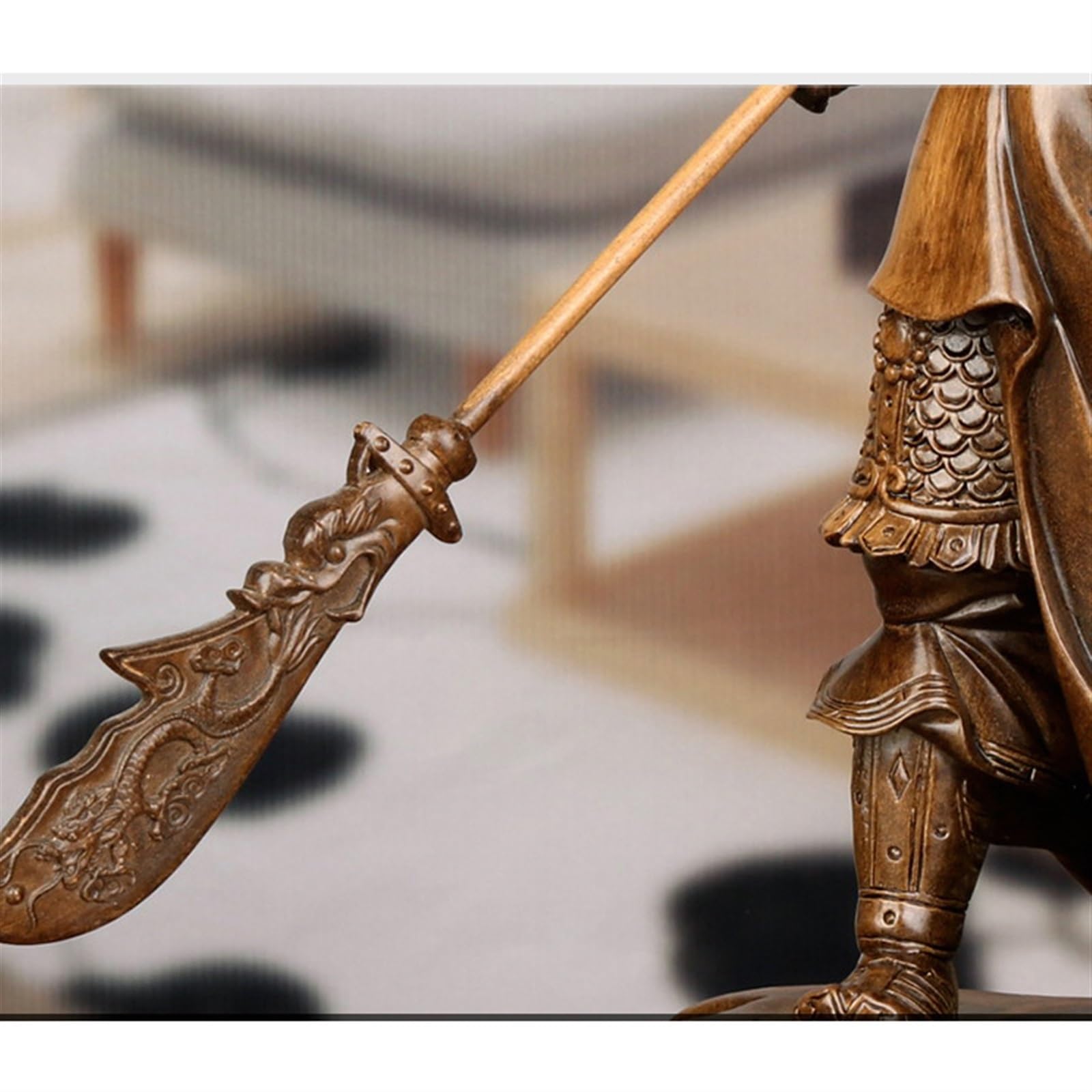 Amazon｜中国風水関羽像/関公像/関帝像/関雲長像置物、幸運の神 - 富の