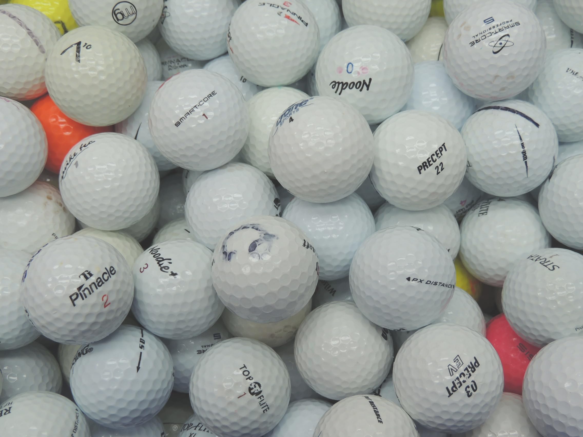 100 Marken Mix LAKEBALLS/GOLFBÄLLE QUALITÄT AAA/AA - IM NETZBEUTEL