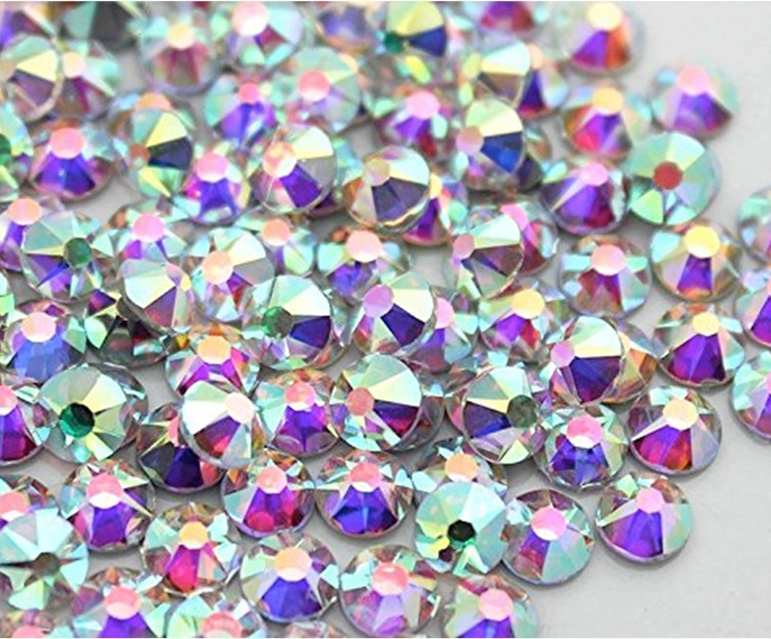 Rhinestone naklejki termiczne Hotfix Deluxe Crystal Transparent - Crystal AB zorza polarna, do tkanin i dekoracji, Brillantini, Rhinestones SS20 (4,6-4,8 mm) 1440 sztuk, kryształ AB zorza polarna