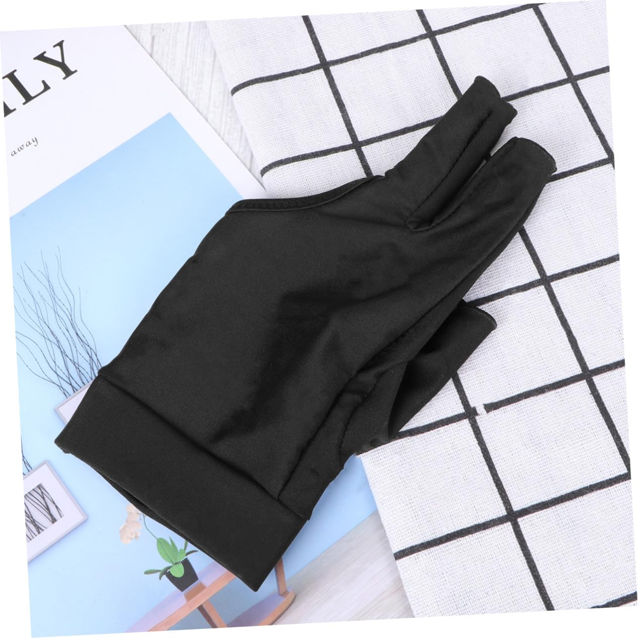 HANABASS Elastic 3 Fingers Billiards Gloves Snooker Glove Fingerless Portable Size l