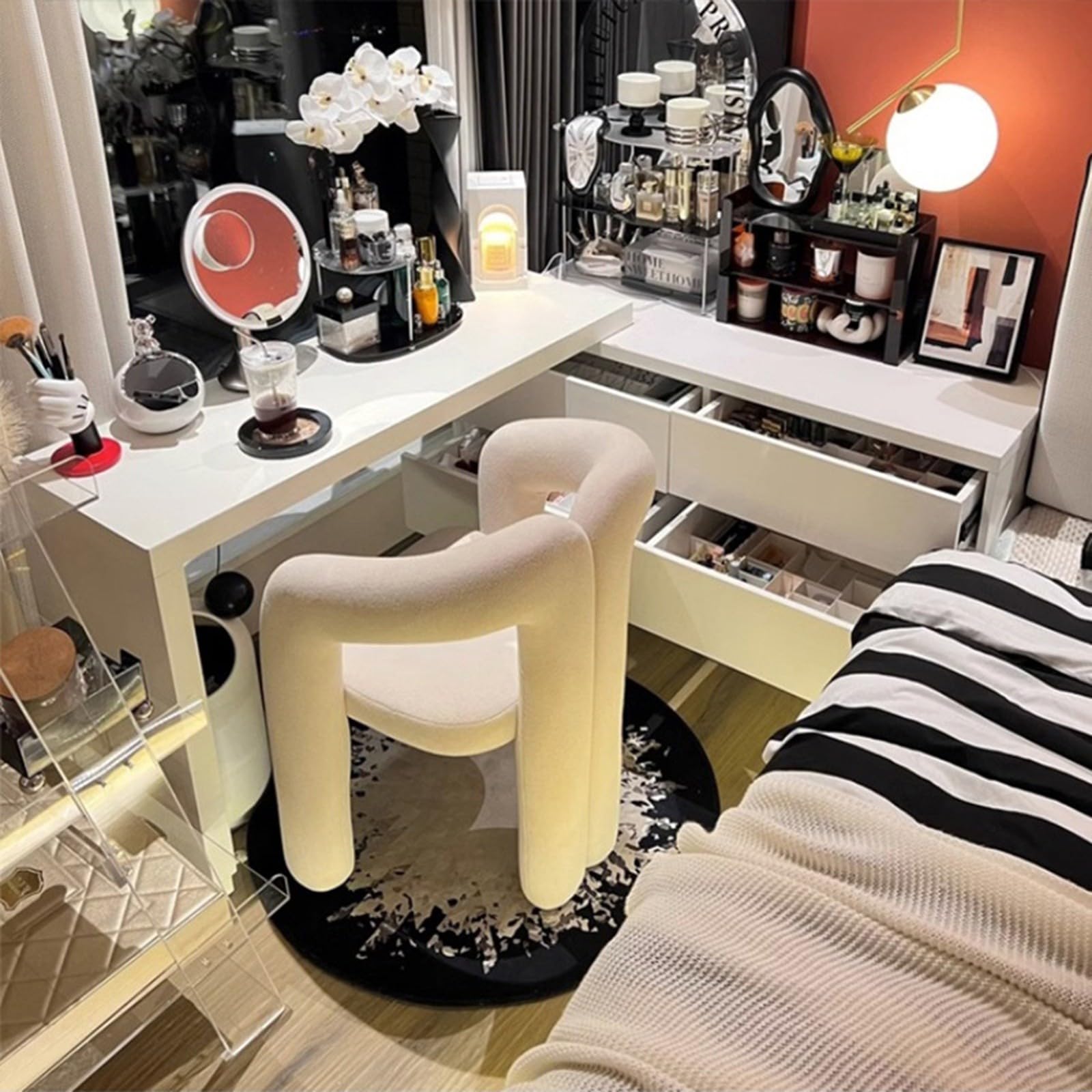 MAMAO Sgabello Speciale per Toeletta, Sgabello per Il Trucco in Stile Crema, Sedia da Camera per Ragazze, Sedia da Pranzo Moderna, Sedia da Soggiorno con Schienale Decorativo Yellow