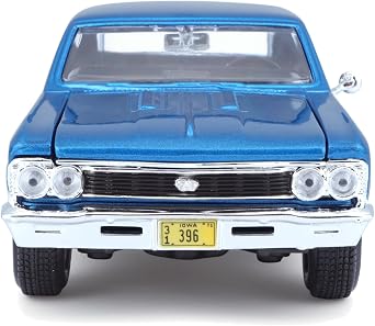 Maisto 1:24 1966 Chevy Chevelle SS 396 Model Car, Multicolor