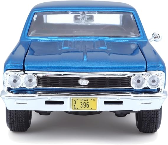 Maisto 1:24 1966 Chevy Chevelle SS 396 Model Car, Multicolor