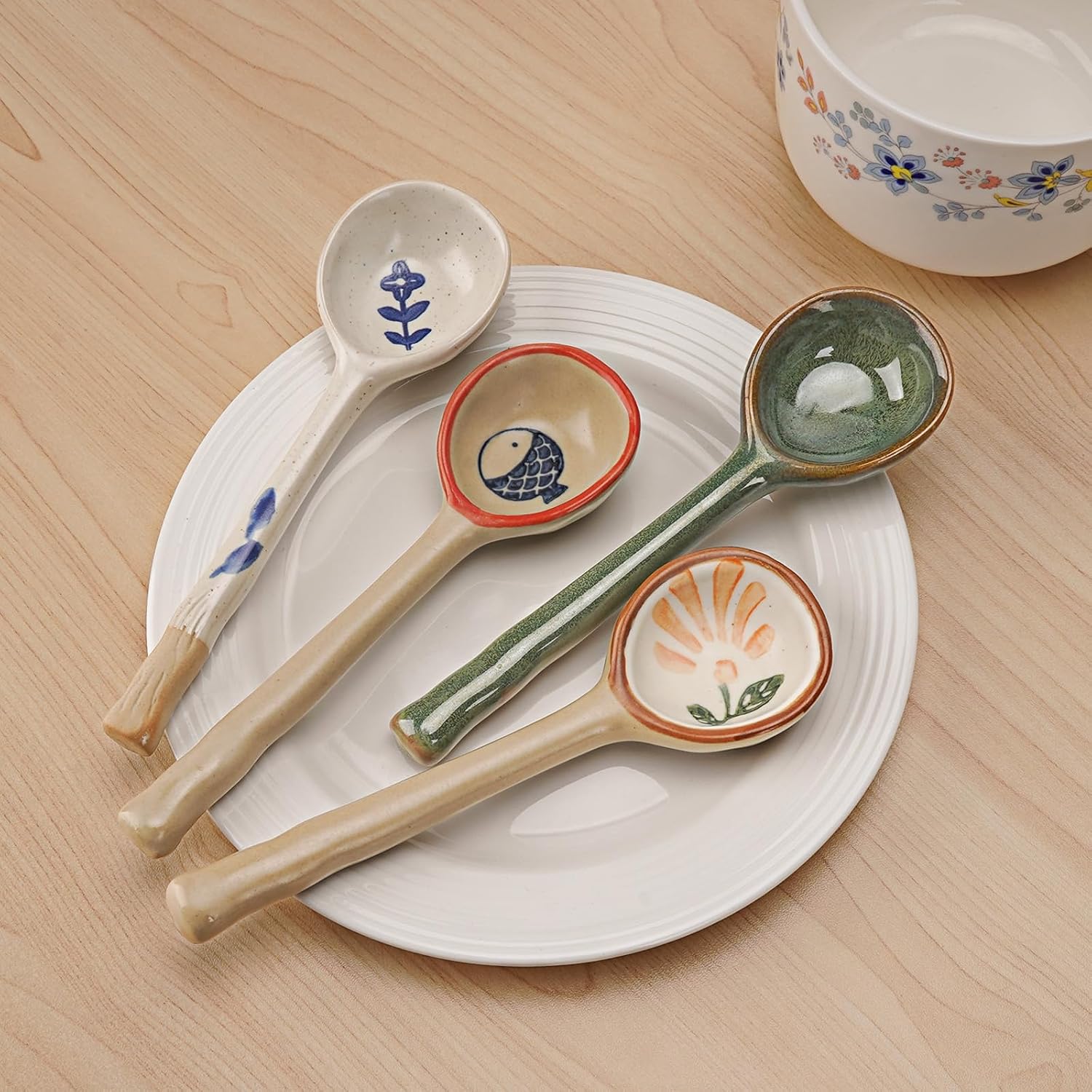 4 Pack Ceramic Soup Spoons, Asian Ramen Spoon with Long Handle