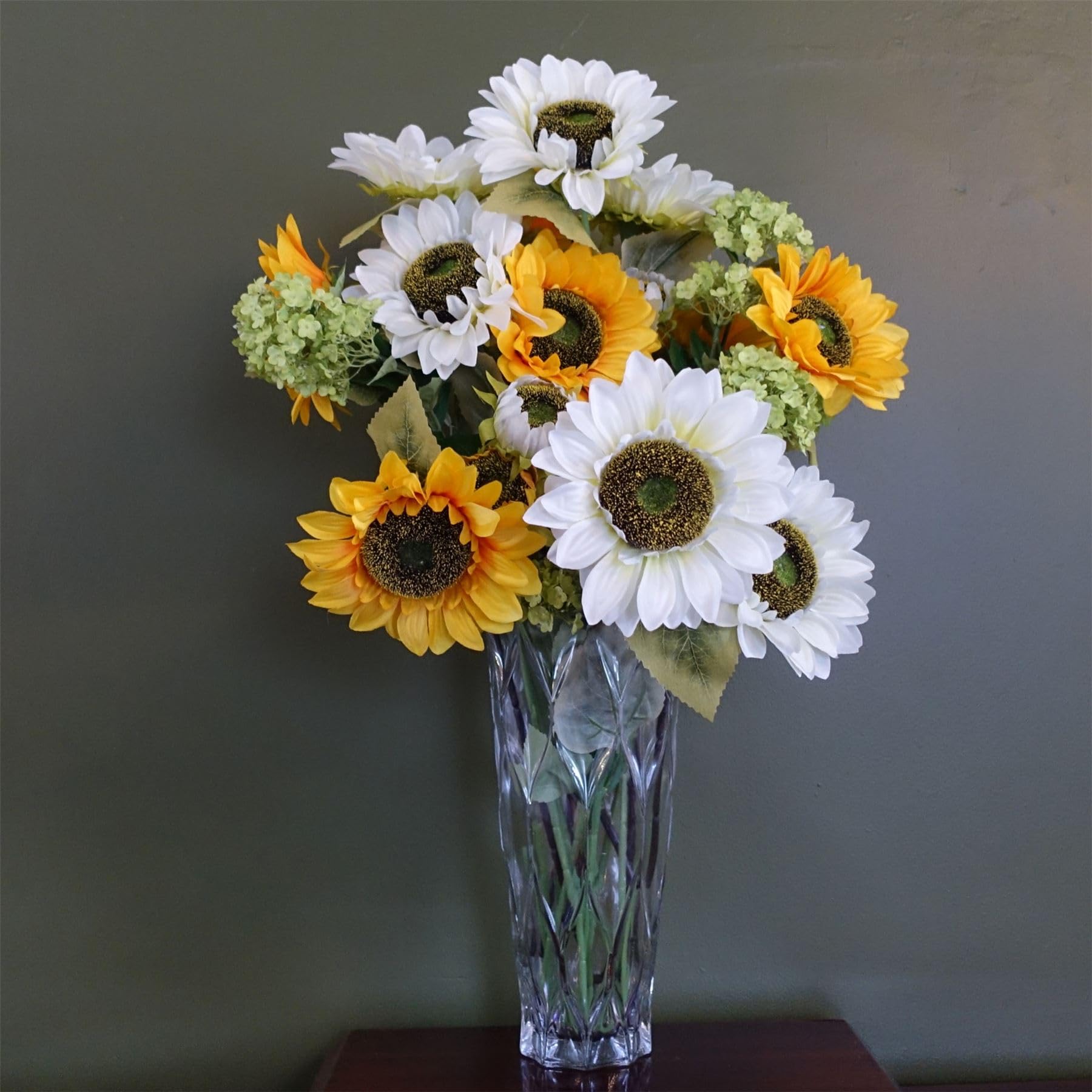 Leaf Artificial Flower Arrangement 80Cm And Yellow Sunflower Mix In Glass Vase White