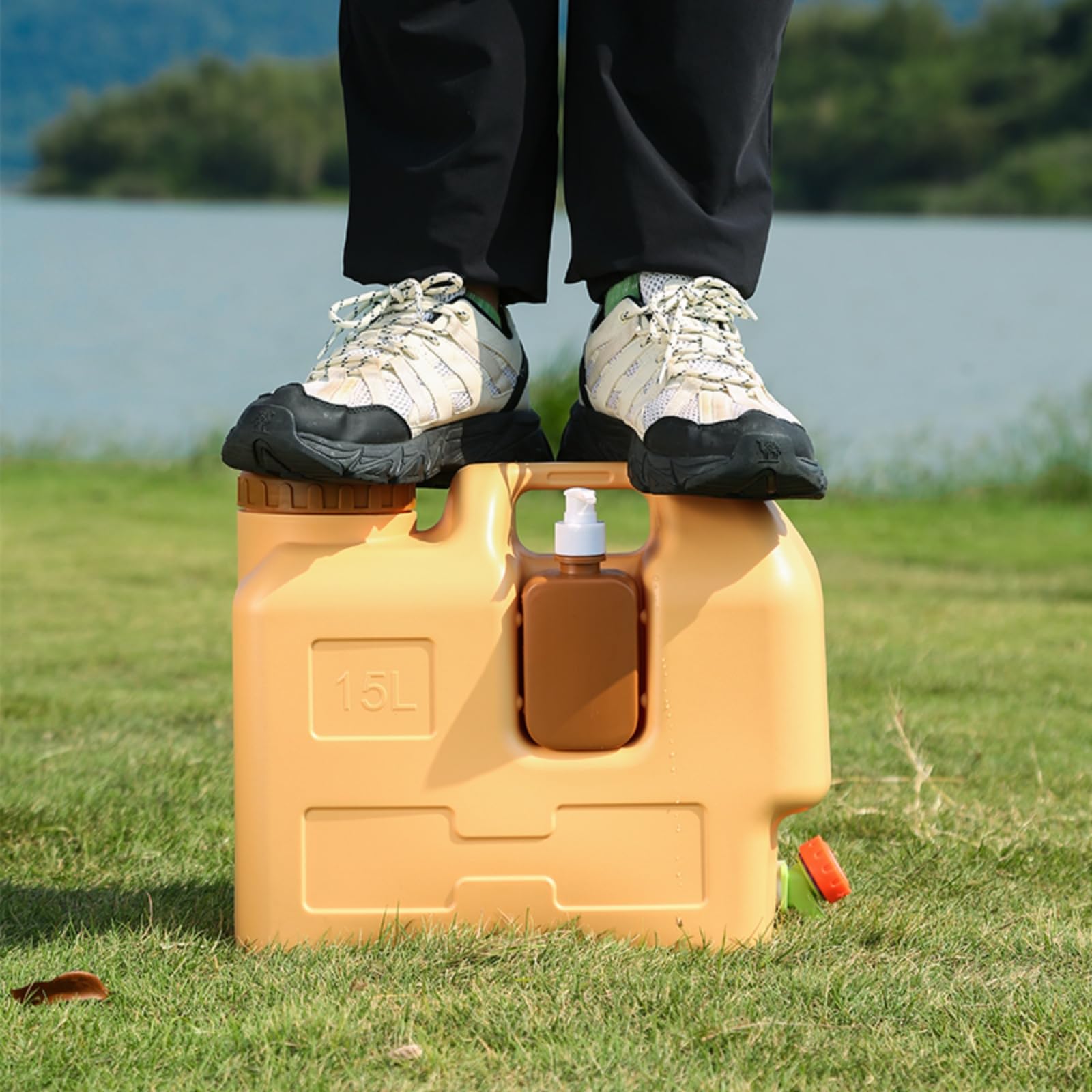 15L Camping Wasserkanister mit Zapfhahn, Tragbarer Wasserbehälter mit Seifenspender, BPA-frei, Auslaufsicherer Wassertank für Camping, Auto, Wandern, Picknick, Notfälle