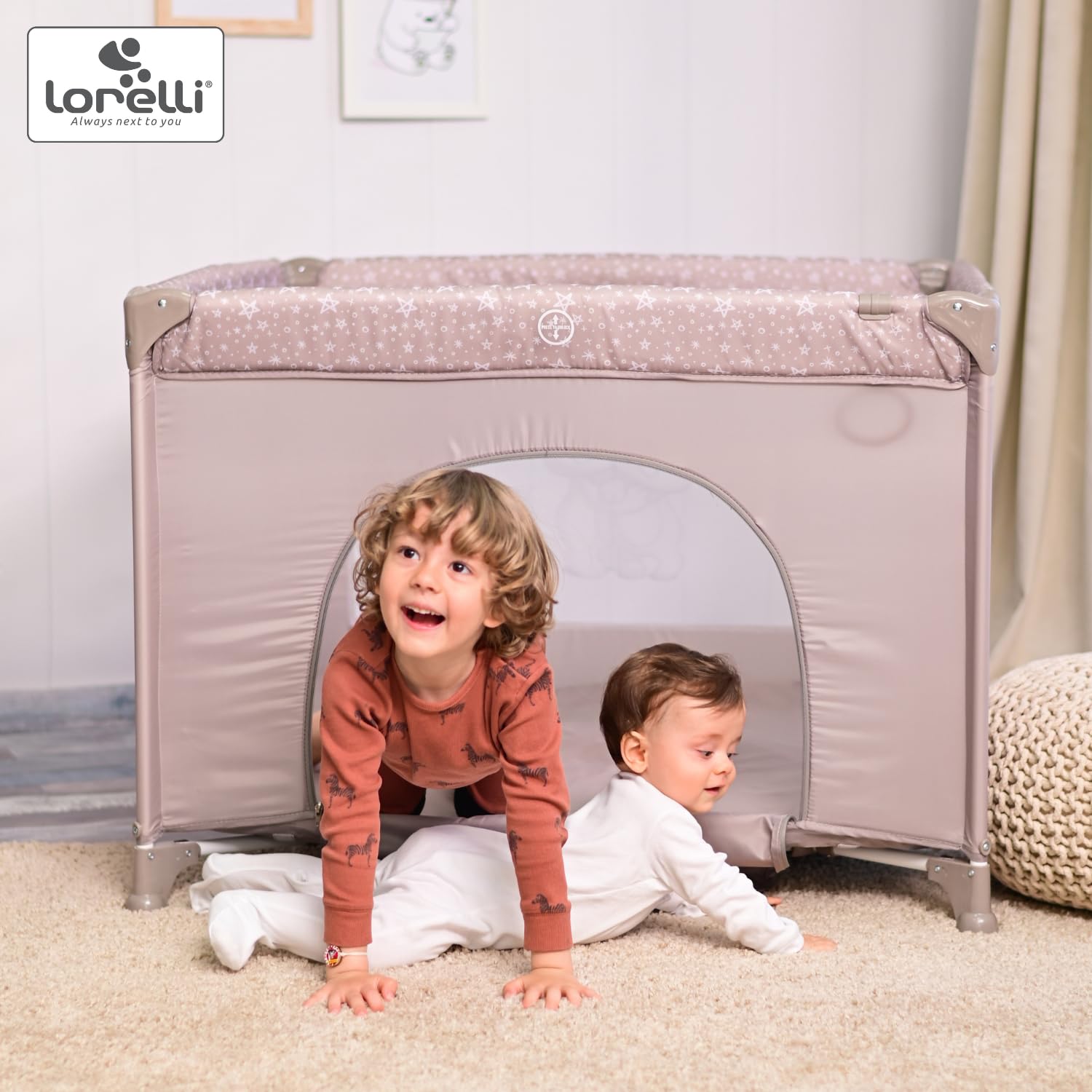 Lorelli Baby Laufstall Playground, kleiner Laufgitter 100x100 cm, Absperrgitter mit atmungsaktivem Netz, Schutzgitter mit Reißverschlusstür, faltbarer Krabbelgitter, rosa
