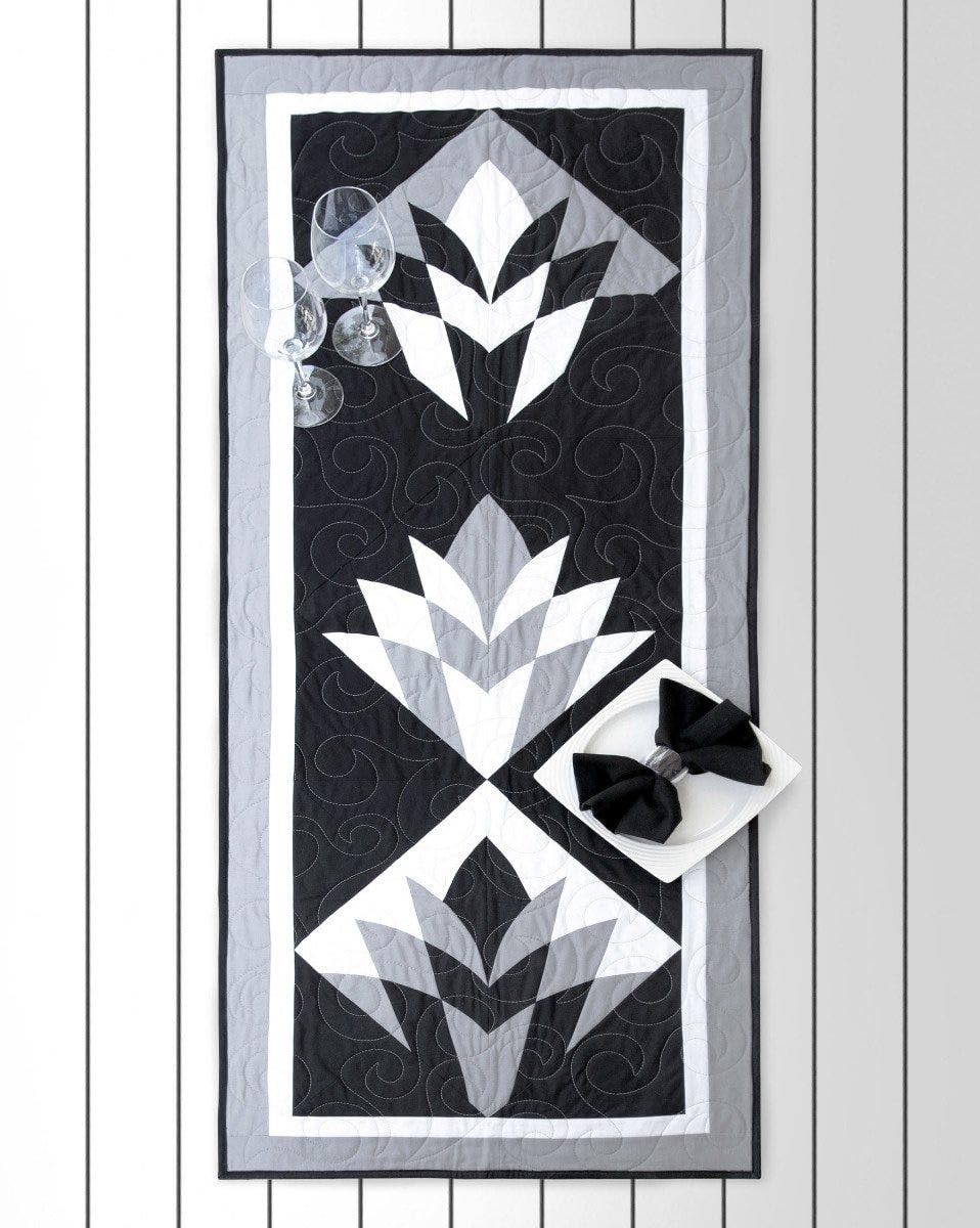 Accuquilt GO! Cleapatra's Fan-12 Finished Die