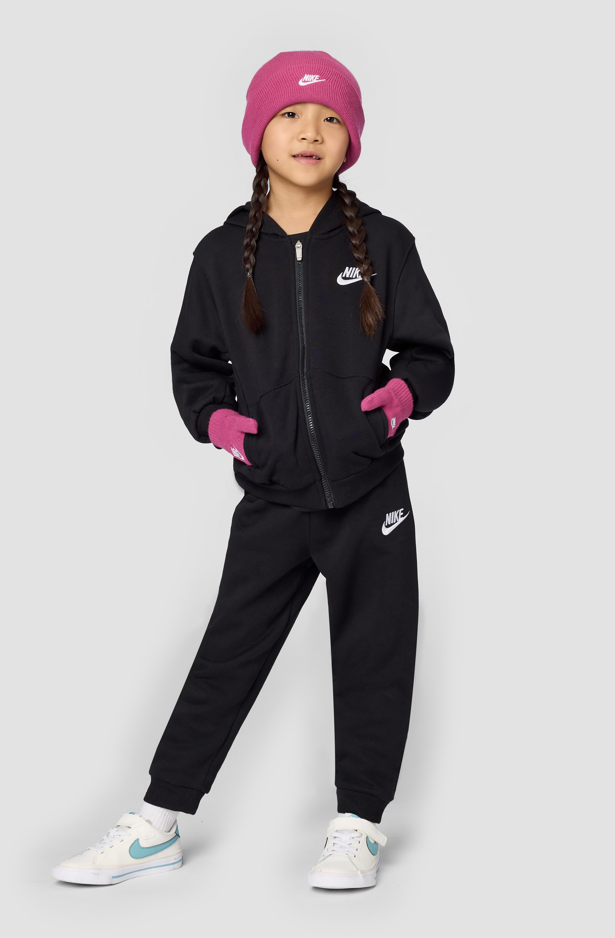 nike mittens