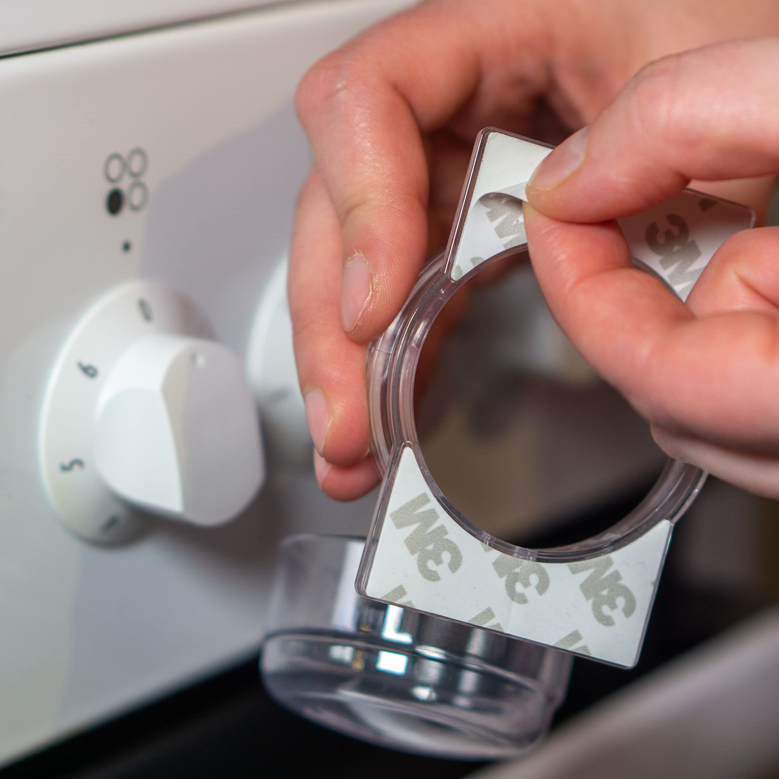 Cache-Boutons de Cuisinière et Verrou pour le Four, Jeu de 7, pour Cache Boutons avec max. Ø 4,9 cm avec min. Distance centre à centre de 6,1 cm, Couverture Bouton Cuisinière, Bloc Protection enfants