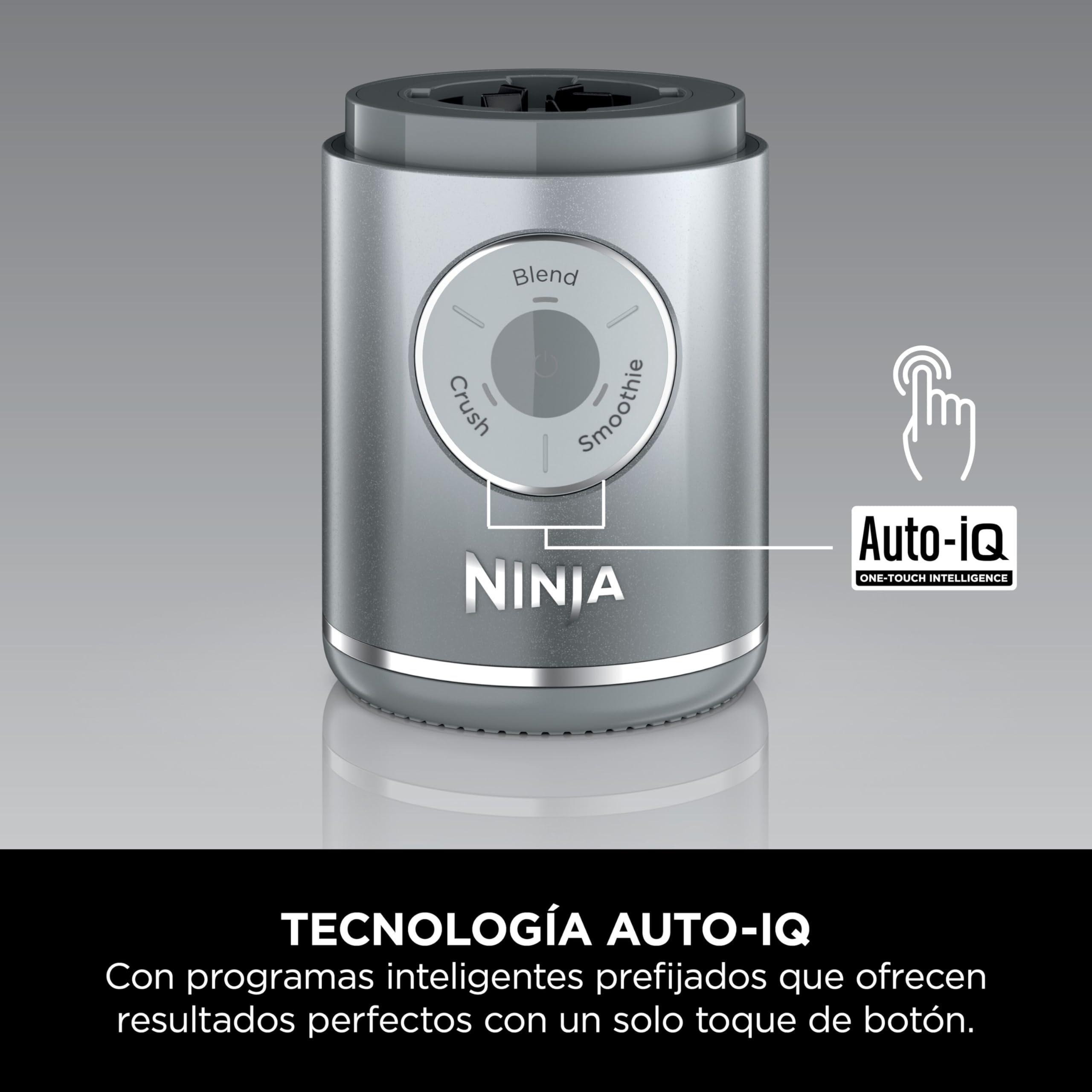 Ninja Blast Max Batidora portátil de 570 ml con batería recargable, vaso para mezclas y tapa antigoteo para hacer smoothies, batidos de proteínas, picar hielo y fruta congelada, plata, BC251EUSL
