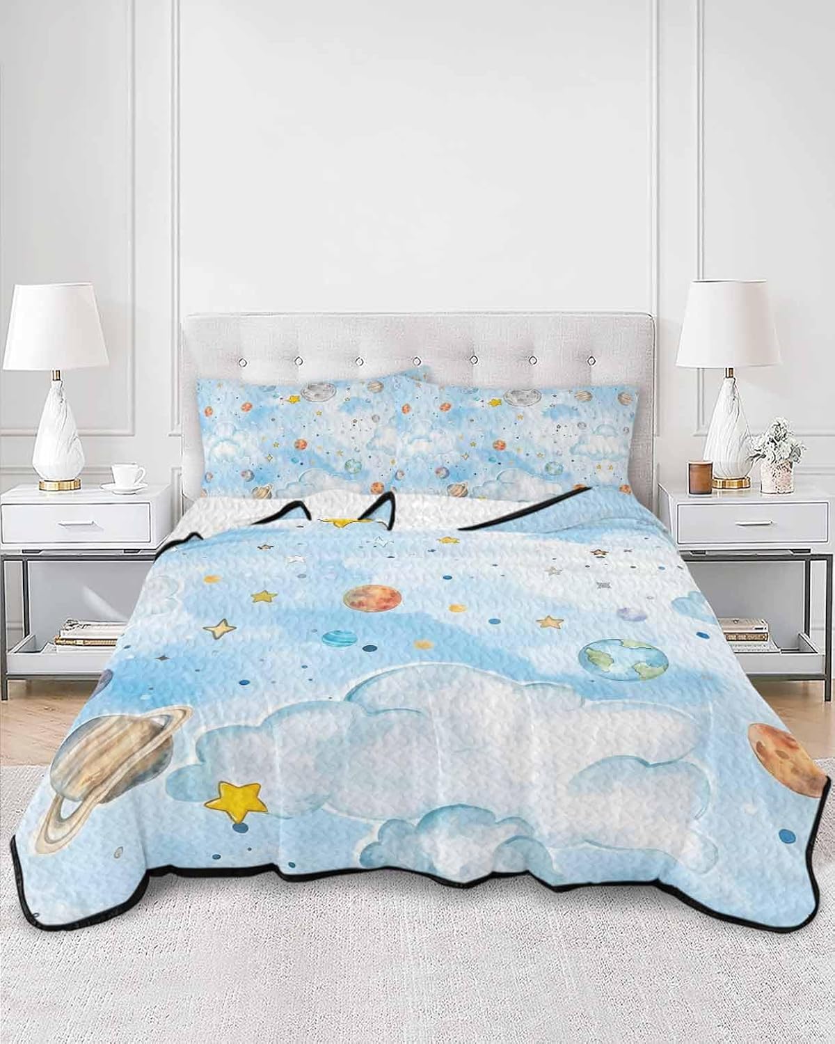 Twin XL Quilt Bedding Set, Children's Day Lightweight Summer Quilt 3 Pieces Bedding Sets, Galaxy Universe Stars Planets Moons Reversible Soft Bedspreads Coverlets with 2 Pillow Shams for All Season