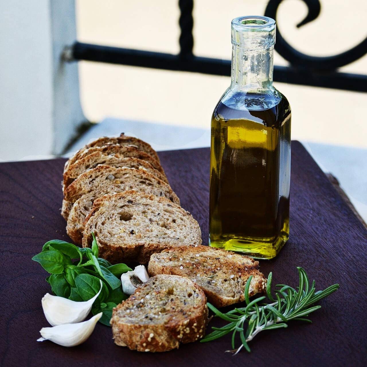 Griechisches Olivenöl nativ extra von Peloponnes, kaltgepresst | 5 Liter Kanister | zum Kochen, Backen, Braten und für Salat | Mycenaean