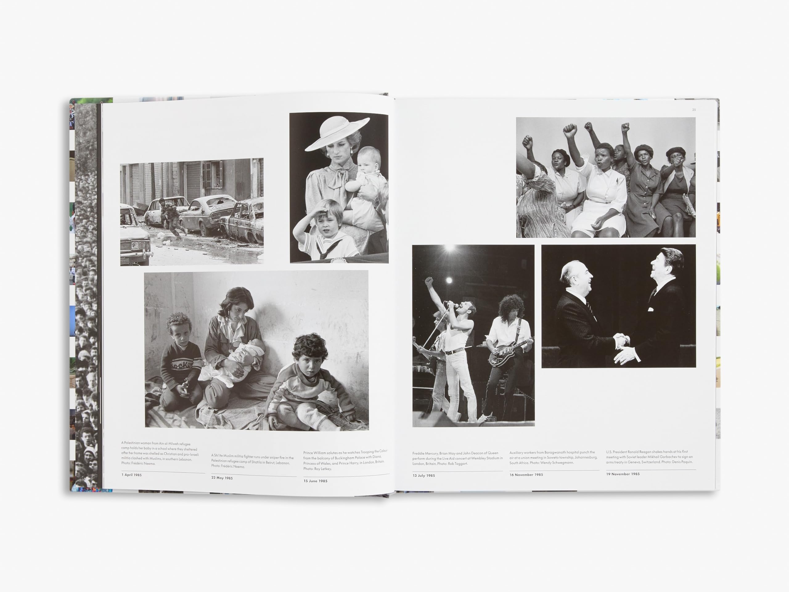 In the Moment : 40 Years of Reuters Photojournalism