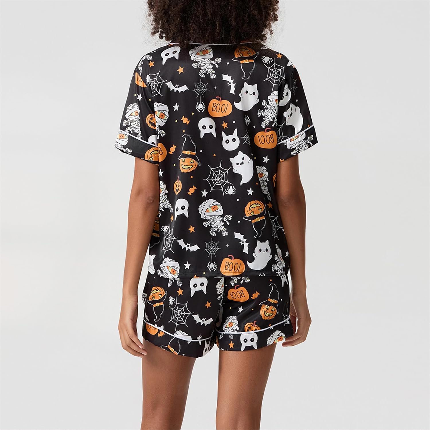 iTranyee Women 2 Piece Halloween Pajamas Outfits Pumpkin Print Short Sleeve Button Down Blouse Lounge Shorts Set Sleepwear - Image 4