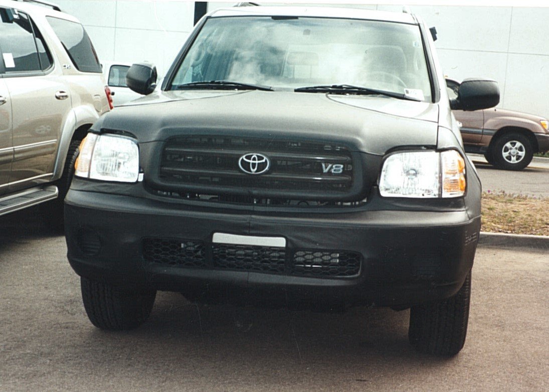 Covercraft Colgan Custom Full Front End Bra Black BF4017CF