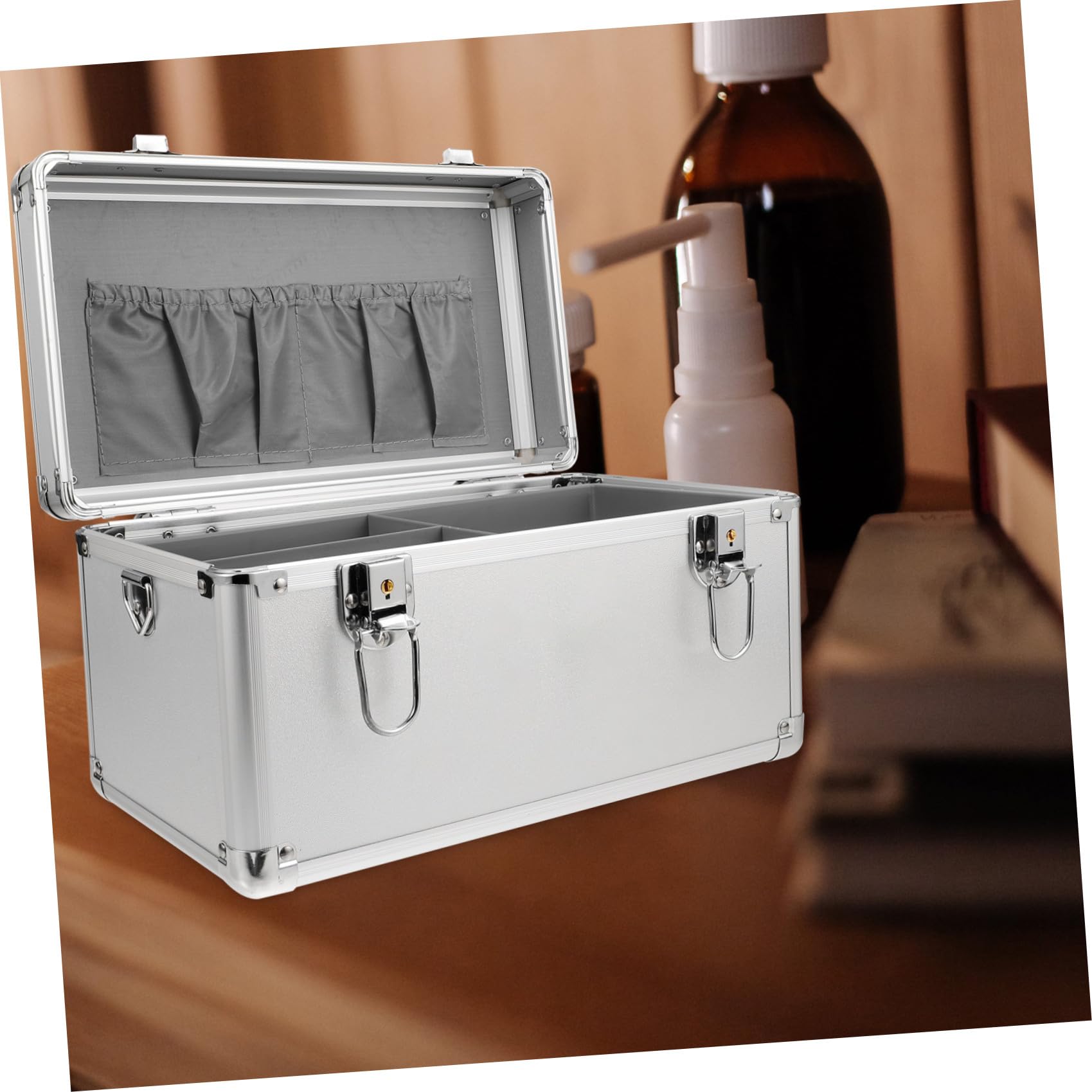 MAGICLULU Medikamentenbox und Einfachem Tragegriff Aluminiumlegierung mit Großer Kapazität Multifunktionale Erste Hilfe Kasten für Haushalt und Outdoor Einsatz