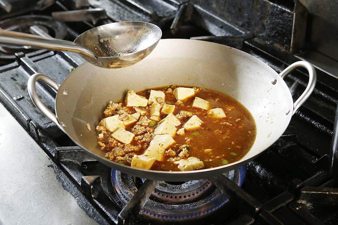 EBM 純チタン 超軽量 中華両手鍋 33cm Amazon｜EBM 純チタン 超軽量