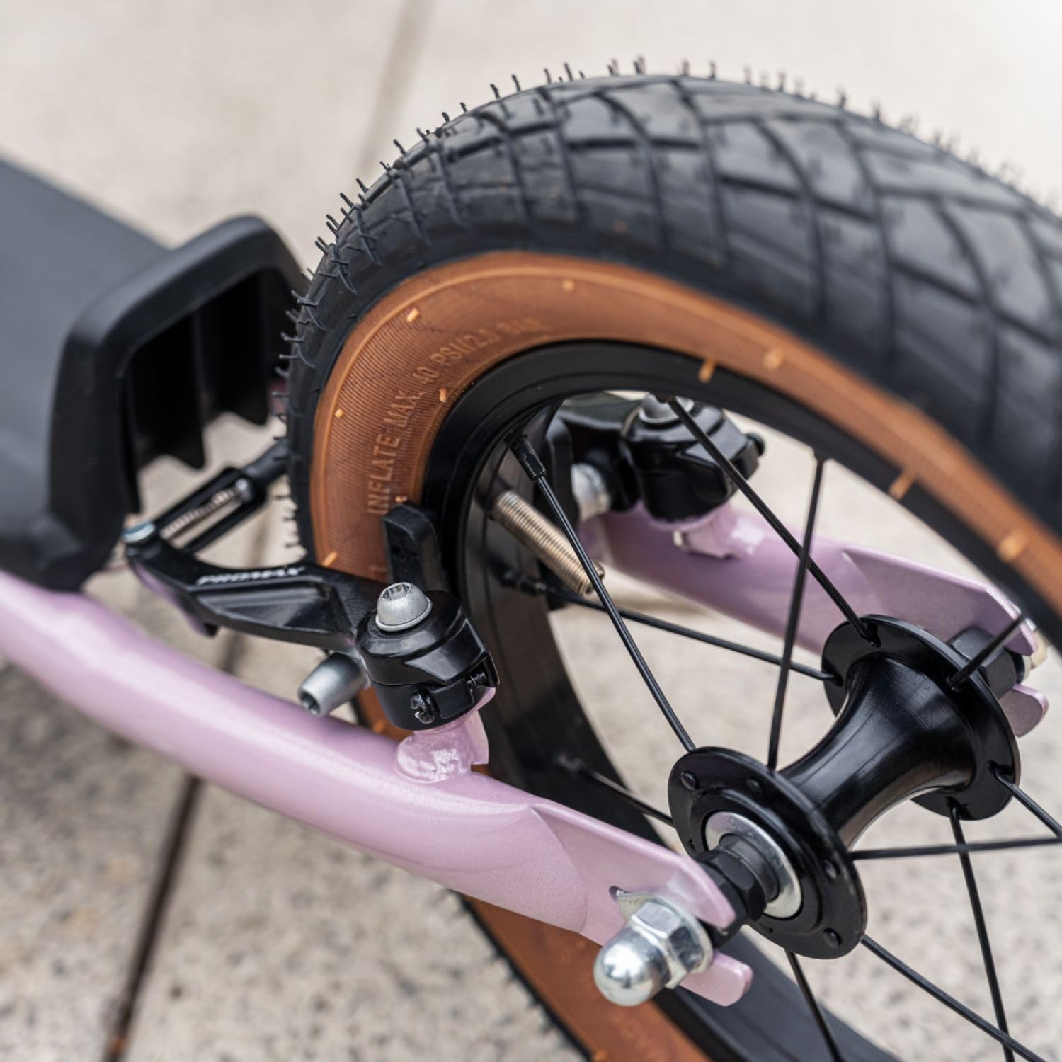 Puky Patinete R07 L | Patinete infantil con ruedas neumáticas | Altura ajustable para niños a partir de 4,5 años | Conducción segura gracias al freno V-Brake | Revestimiento en polvo resistente a los