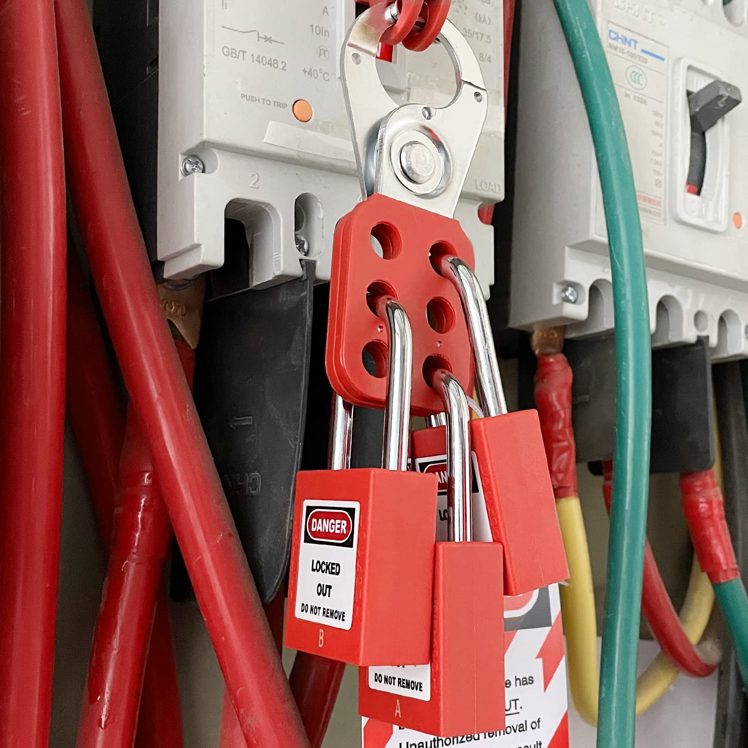SAFBY Kit de etiquetado de bloqueo eléctrico Loto - Cerrojos de bloqueo de grupo, etiquetas de bloqueo, candados de seguridad con número, bridas de nailon con bolsa de bolsillo (kits de loto rojo)