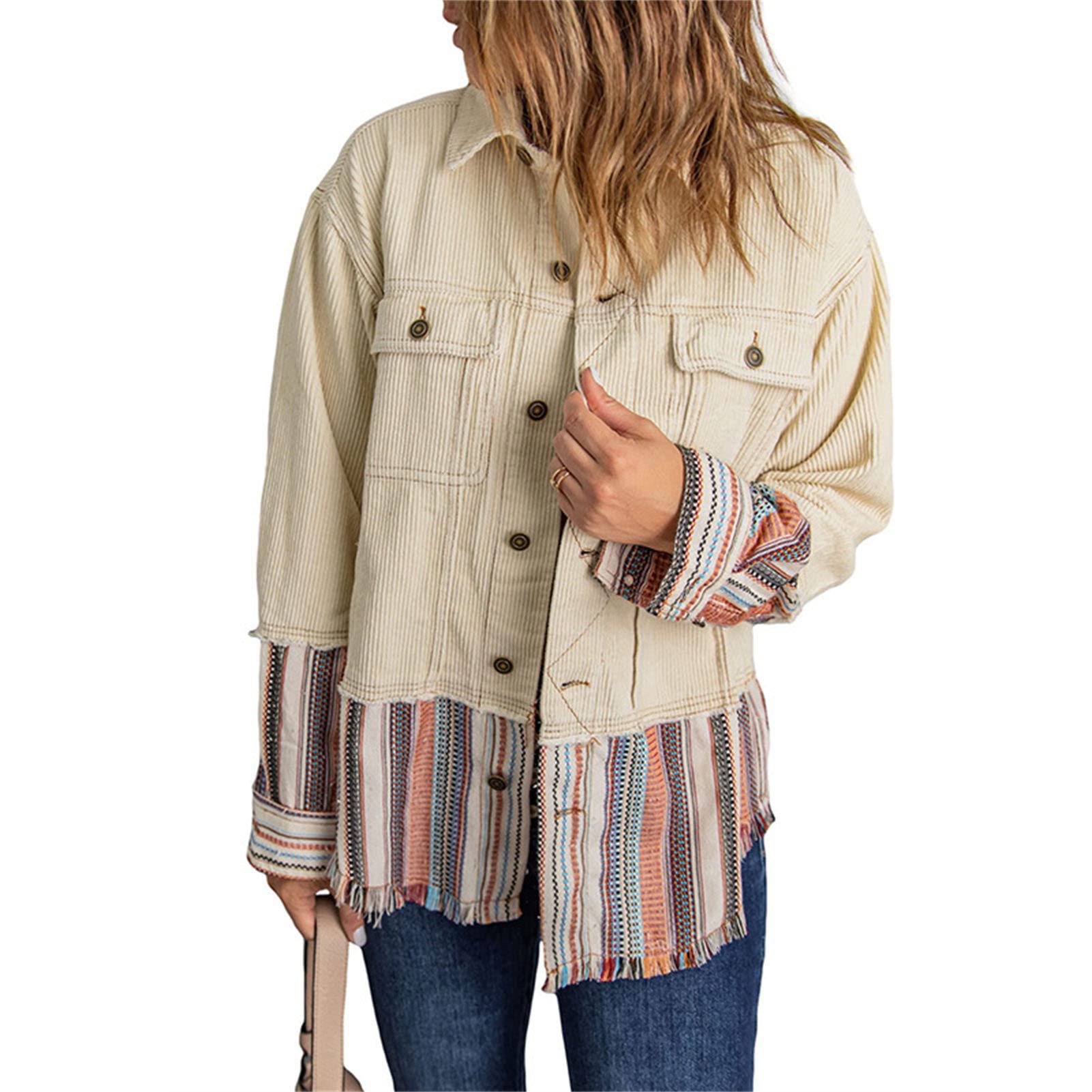 Veste en velours côtelé avec poches et boutons pratiques