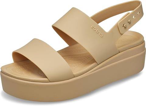 Crocs Brooklyn Low Wedge W Boş zaman parmak arası terlik ve spor giyim kadınlar.Kadın