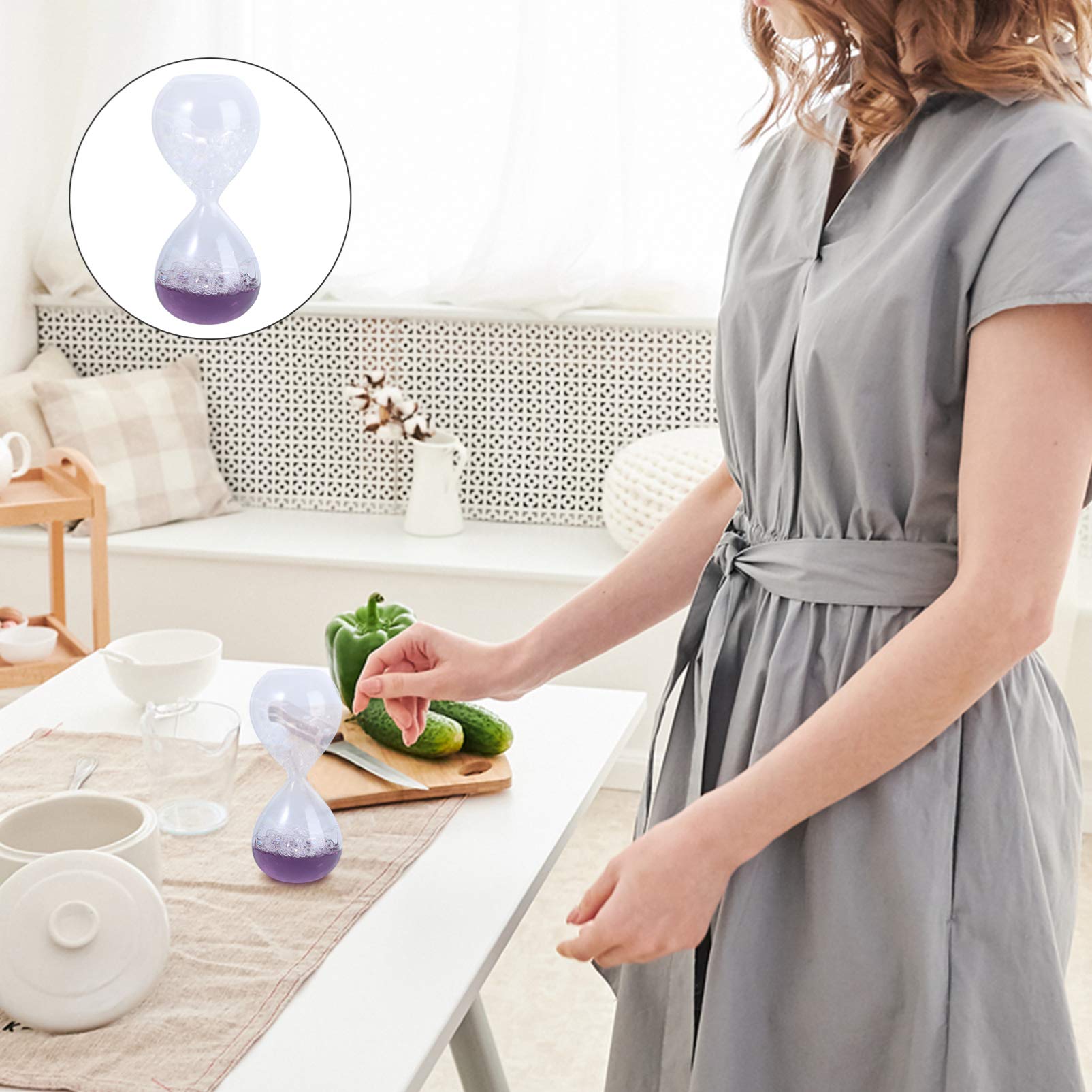 Bubble Glass Timer Decorative Home Accent Unique Artware for Practical Timing and Adornment Bright Glossy Finish for Office and Kitchen