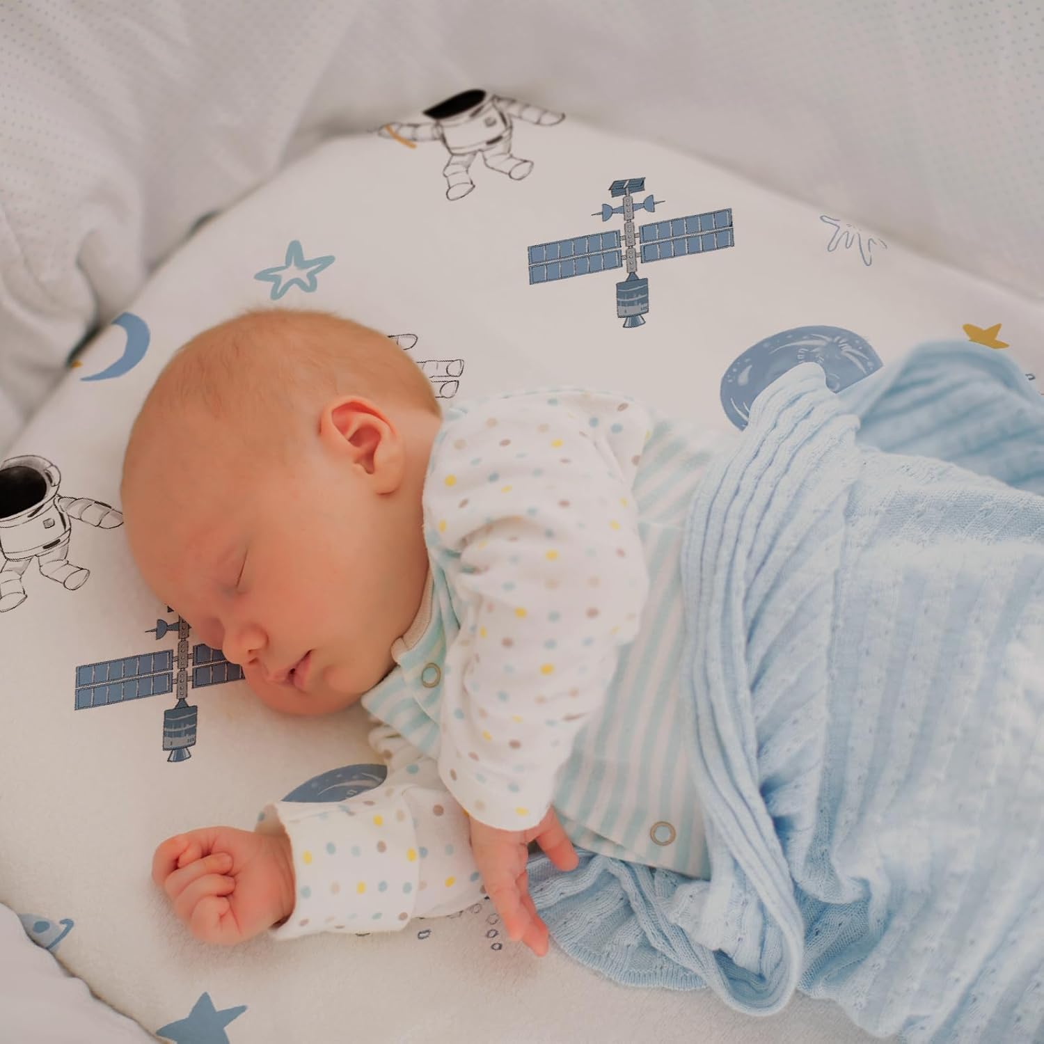 Similar to Gllquen Baby Bassinet Sheets 4 Pack, Breathable Cozy Fitted Mattress Sheet, Elastic Travel Crib Fashionable Pattern, Standard Cradle Safe Sheets for Baby Boys Girls 32\"x16\"(Astronaut) Astronaut 32\"x16\"