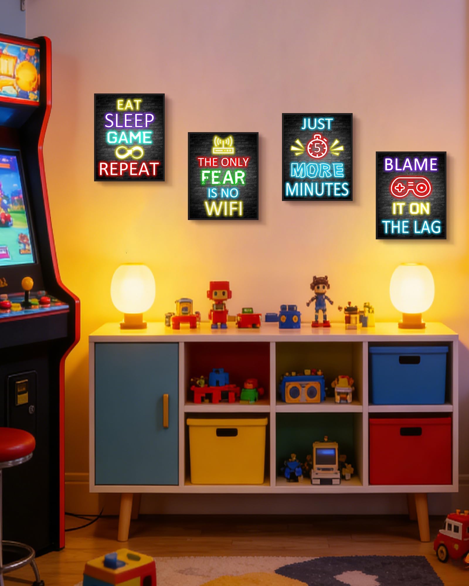 KUVIOKE Decorazione per la stanza dei videogiochi, per ragazzi e adolescenti, decorazione artistica da parete per videogiochi, insegna al neon pronta da appendere, set da 4, 20,3 x 25,4 cm (cornice
