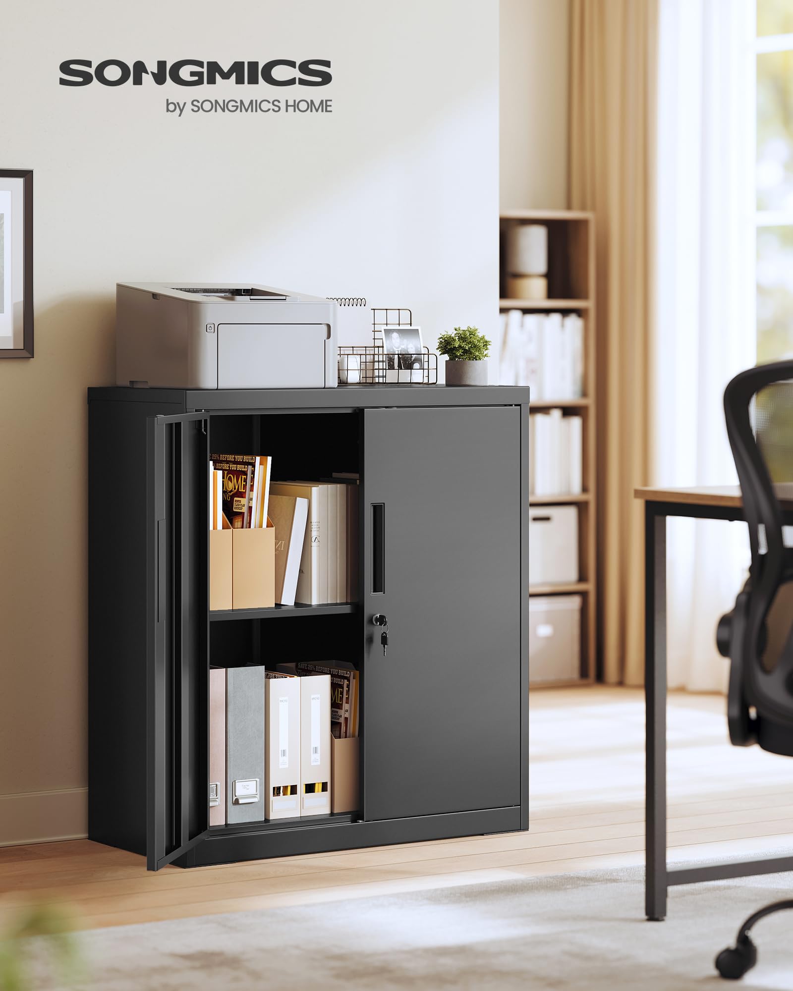 SONGMICS Armadio Portadocumenti, Armadietto in Metallo, Mobile da Ufficio con Chiusura, 2 Ante, Acciaio, 80 x 40 x 90 cm, Ripiano Regolabile, Nero Opaco OMC019BD01