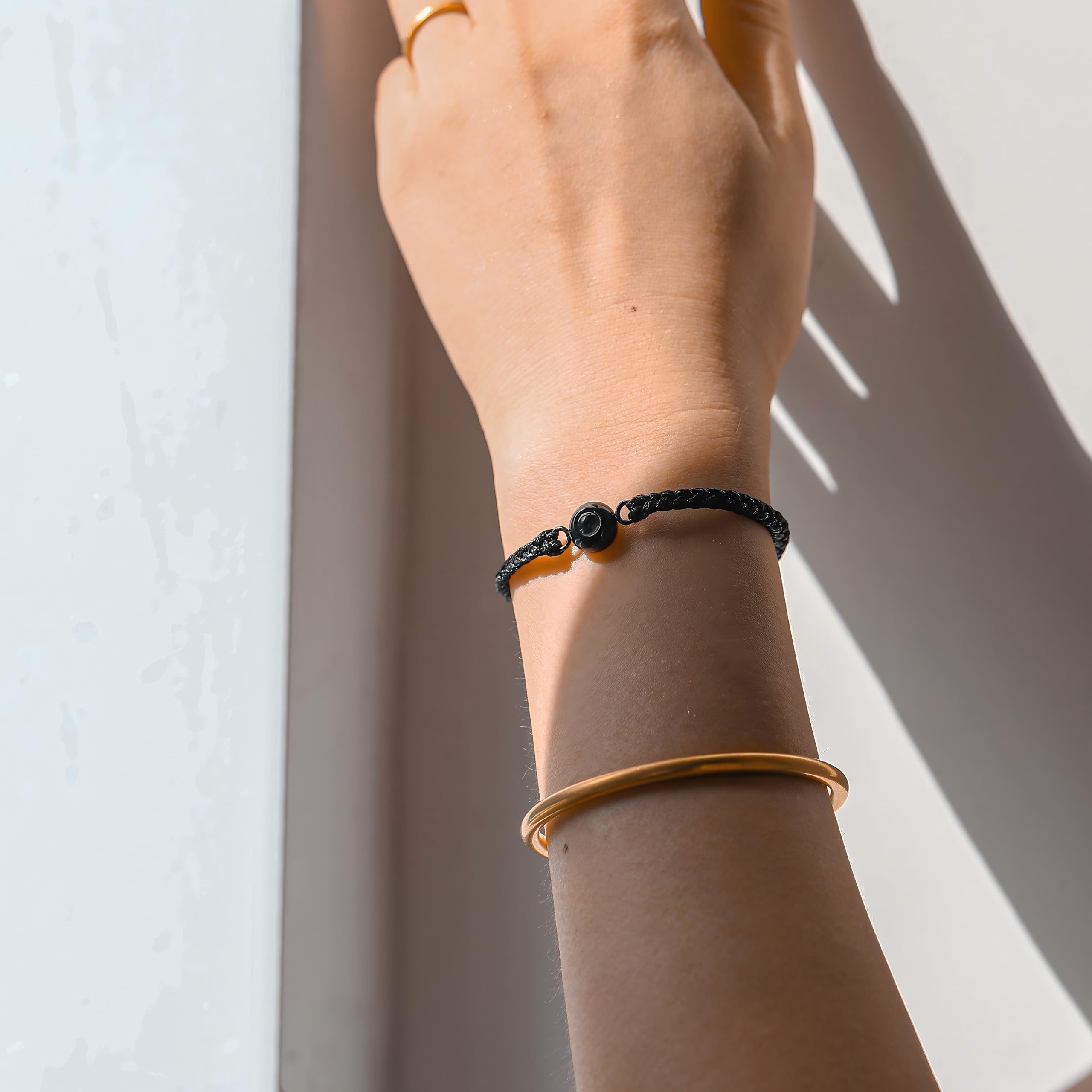 EMIRISTIC Pulsera de fotos personalizada con imagen interior – Pulsera hecha a mano con imagen personalizada para San Valentín — view 2