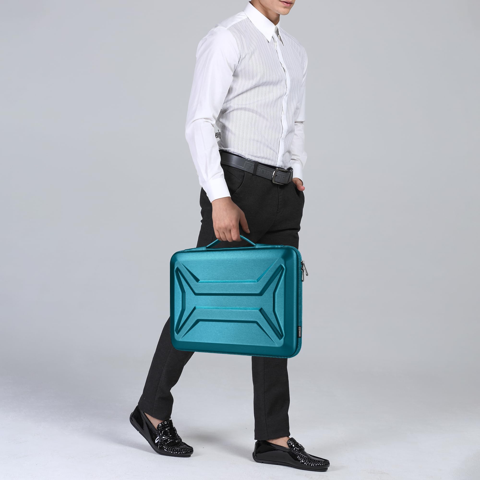 DOMISO Funda protectora rígida impermeable para laptop 17 pulgadas, compatible con Dell XPS 17, HP Envy 17 y Lenovo Legion Pro, color verde azulado
