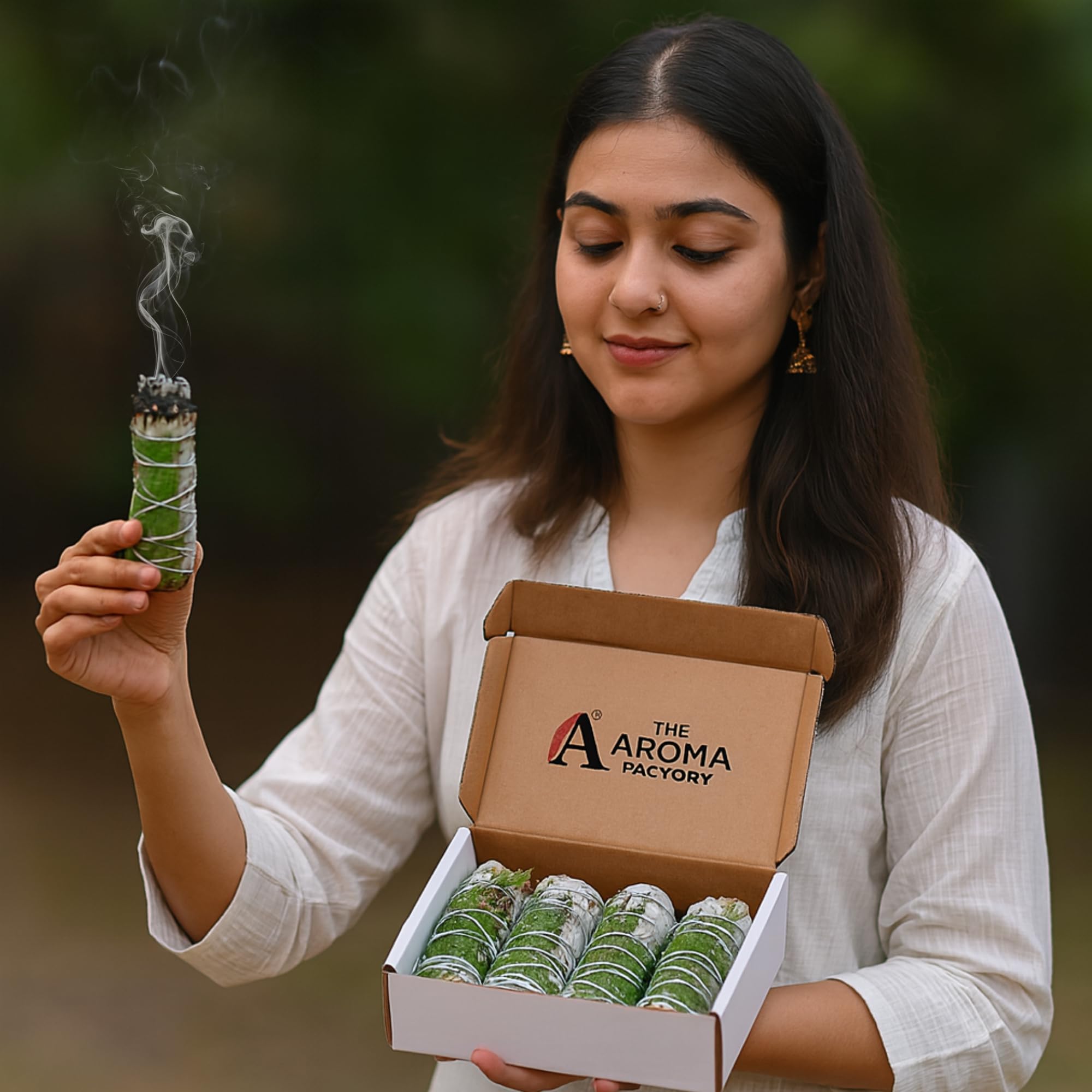 The Aroma Factory Natural White Sage Cedar Dry Leaves Smudging Sticks Bundles (6 Inch x 30g Each) Removes Negativity, Aura Cleansing, 1 Box (White Sage with Cedar Leaves, Pack of 4) 2