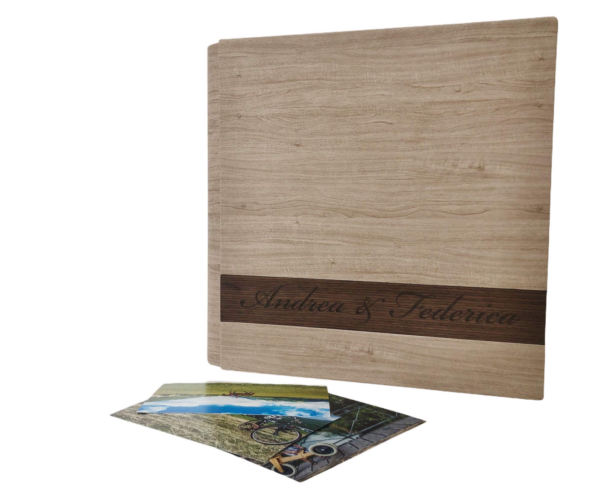 Álbum de fotos en fina polipiel, personalizable con aplicación en madera. Ideal para Bautismo, Boda, Comunión y foto recuerdo