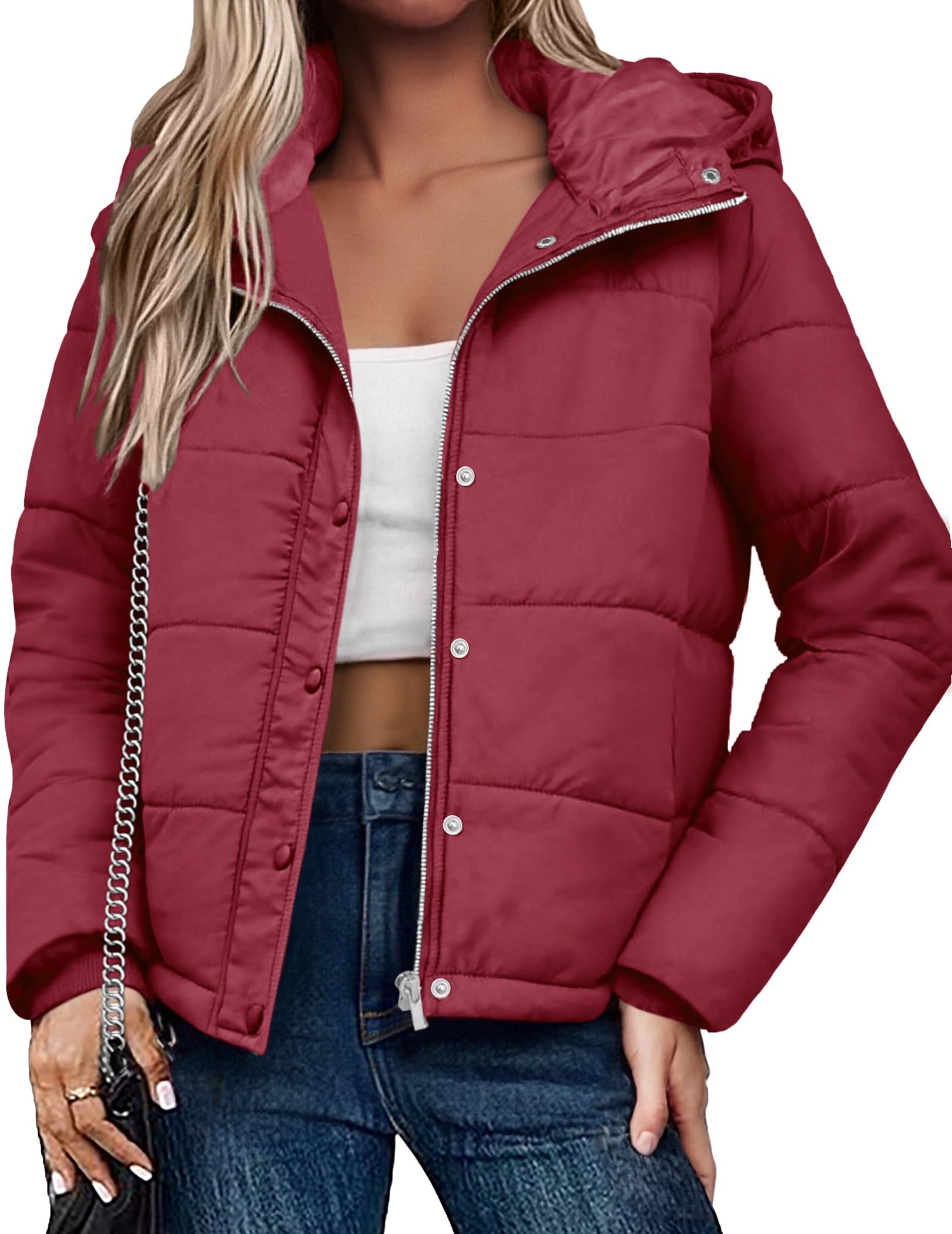 Zeagoo Piumino Donna Invernale Corto Trapuntato con Cappuccio e Tasche | Giacca corta trapuntata, calda e leggera, con cappuccio, zip e tasche; regular fit per città, viaggio e uso quotidiano