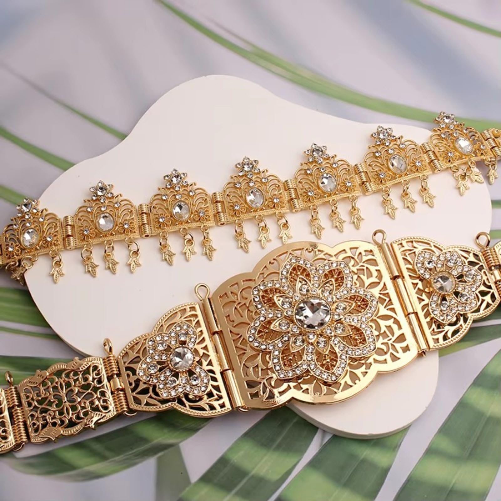 Conjunto de joyería nupcial marroquí Color chapado en oro para vestido de novia que incluye aretes con broche de cinturón en estilos árabes Accesorio de boda nupcial del Cáucaso