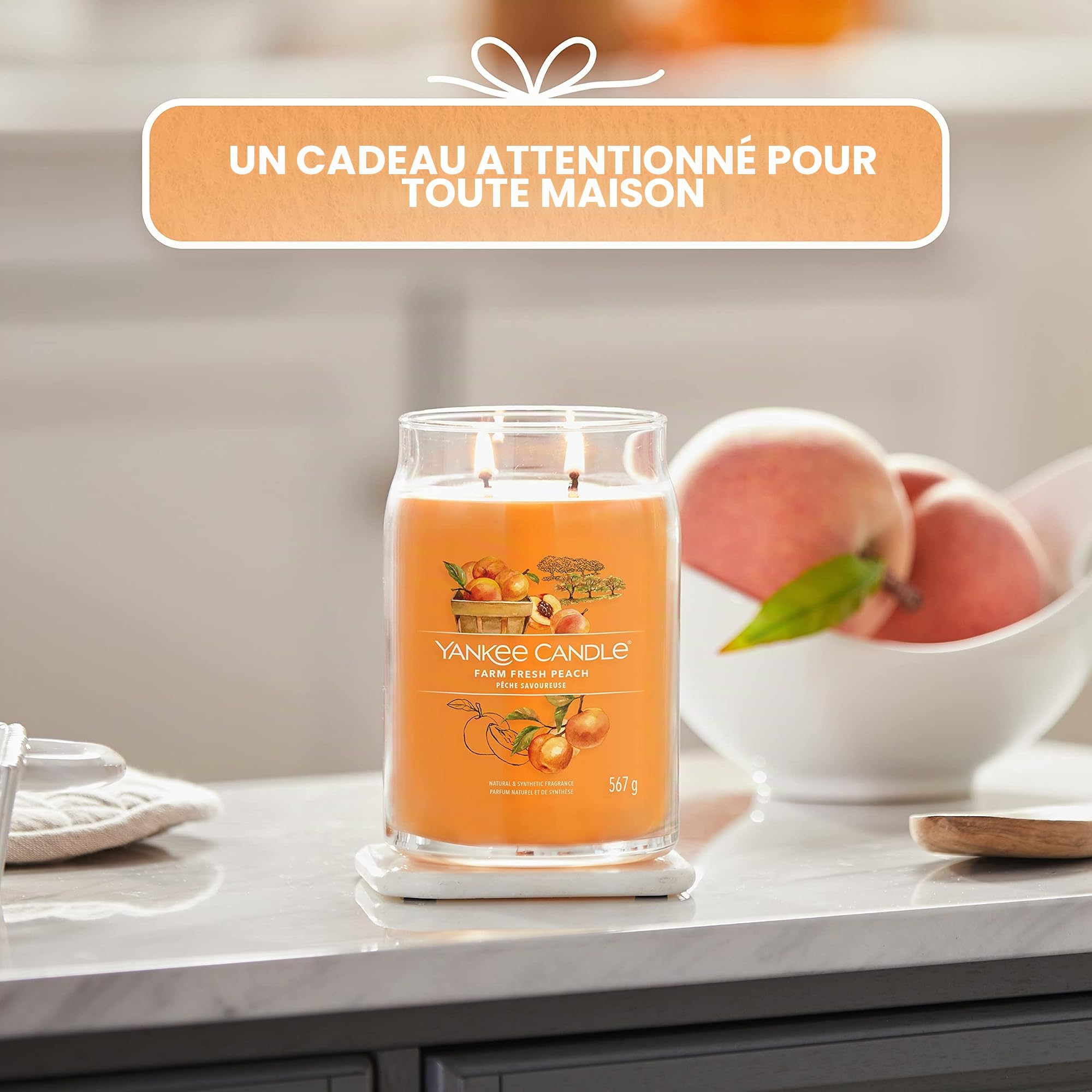 Yankee Candle Signature – Grande bougie parfumée | Pêche fraîche de la ferme avec double mèche | Mélange de cire de soja à combustion longue | Cadeau parfait pour femme