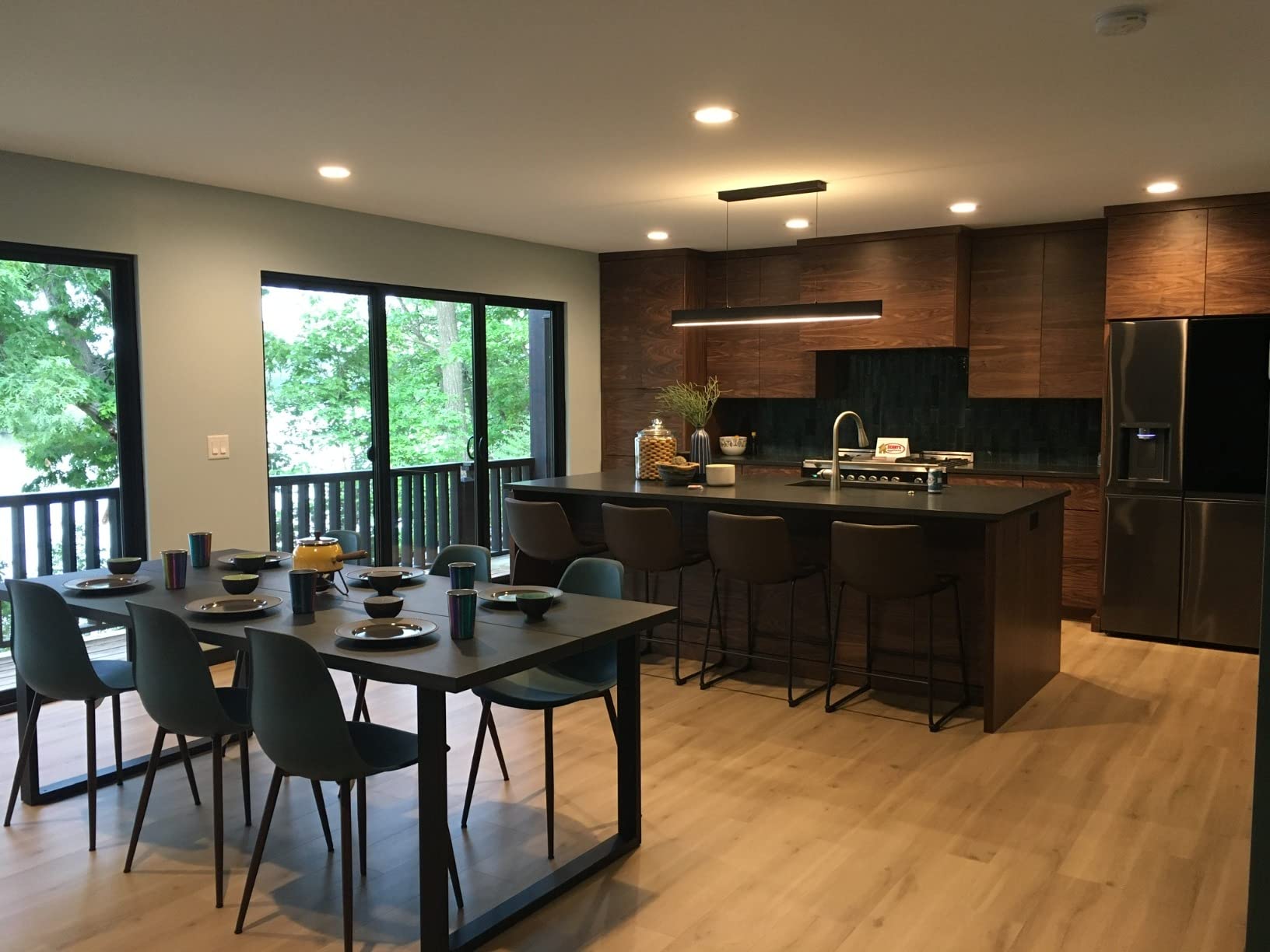 31/mo Finance EdgeMod Landon Sculpted Dining Chair in Black (Set of