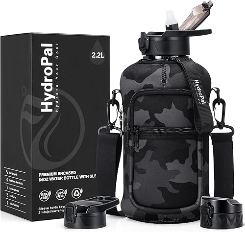 Botella de agua de medio galón con funda de almacenamiento, 2.2L74 onzas, sin BPA, material de polipropileno, correa ajustable, 2 tapas incluidas