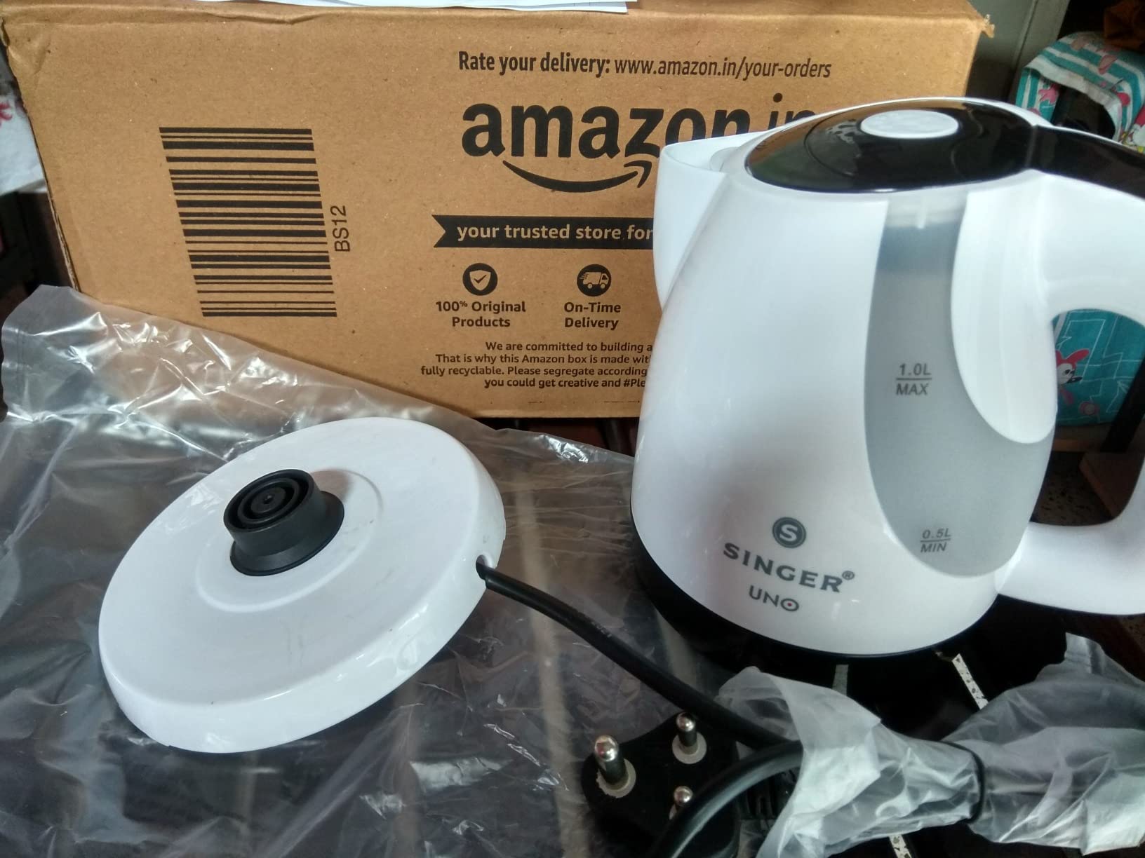 Buy Singer UNO 1 Litre Electric Kettle 1200 Watts (White) Online at Low