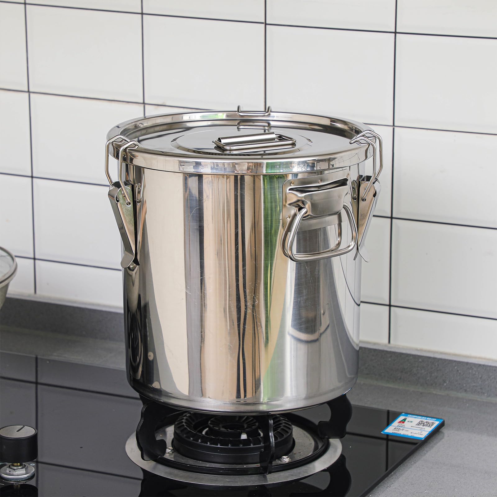 Suclain 2 Stück 304 Edelstahl 21 l luftdichter Behälter mit Verriegelungsklemme, 33 l Metall versiegelte Frischhaltedosen für Mehl, Reis, Öl, Getreide, Kaffeebohnen und Tiernahrung