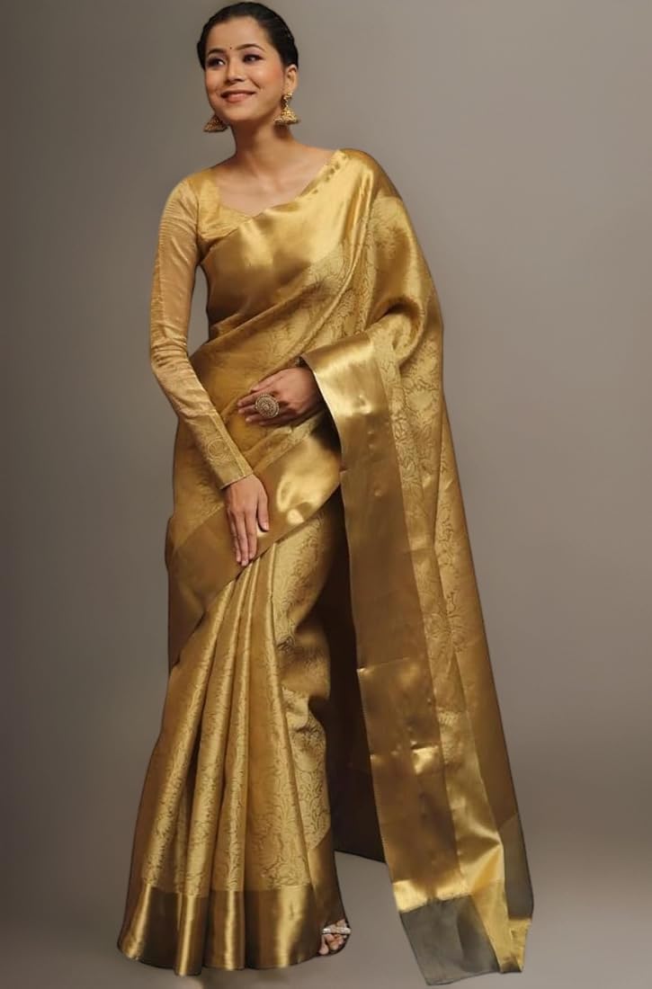 Golden Sarees on Karwa Chauth 2025- करवा चौथ की रात पर पहनें 4 रॉयल गोल्डन सिल्क साड़ियाँ, ज़रूर ट्राई करें|
