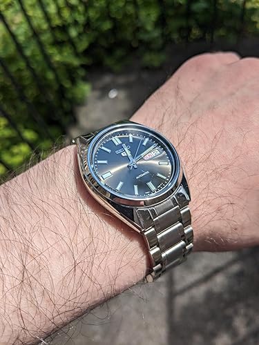 Amazon.co.jp: Seiko 5 Mens Automatic Watch : ファッション