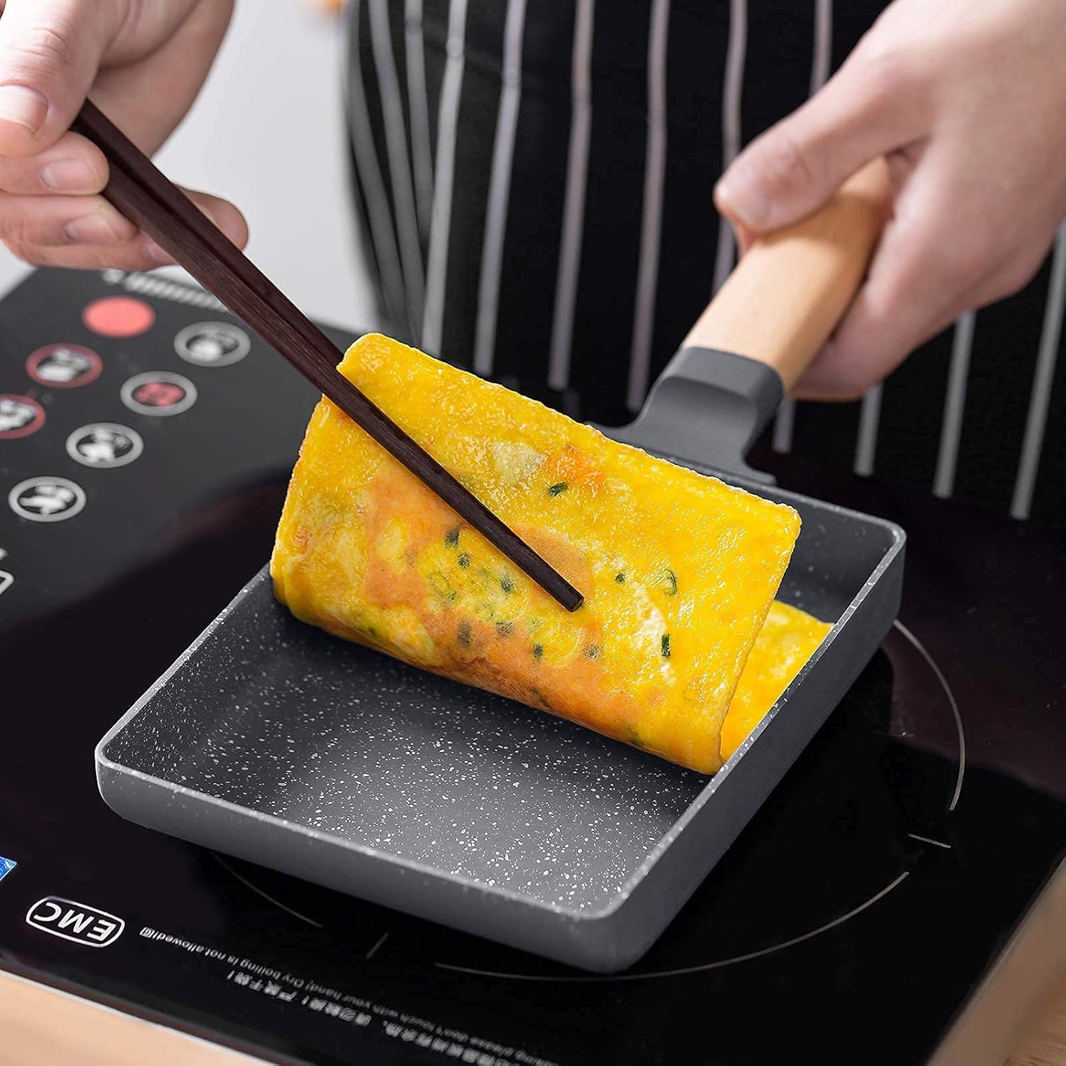 Tamagoyaki Pan Square Japanese Omelette Pan,Non-stick Egg Roll Pan,Rectangle Frying Pan Wood Handle,with Silicone Brush & Solid Wood Spetula,Grey: Home & Kitchen