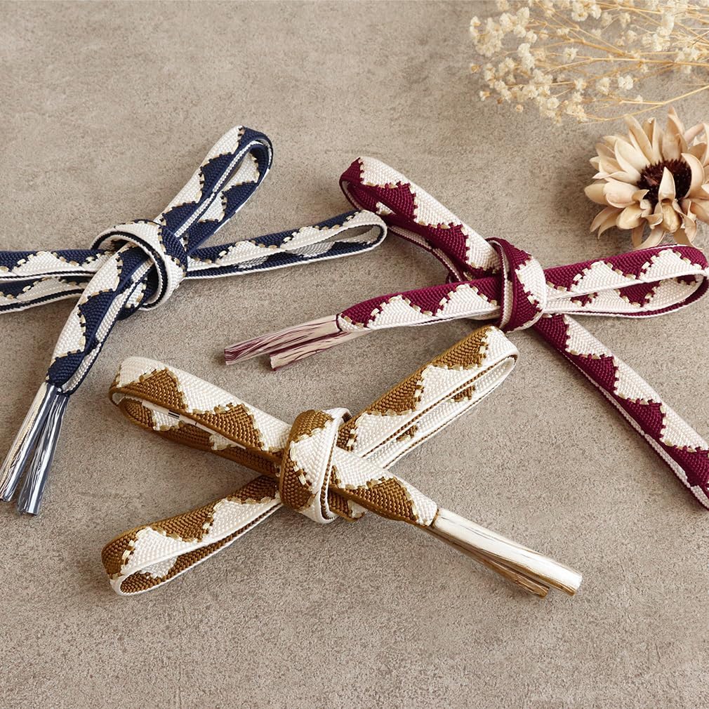 浴衣　大きめサイズ　浴衣 3L 百合　濃紺　兵児帯 4M 2点　新品　0822② 浴衣 大きめサイズ 浴衣 3L 百合 濃紺 兵児帯 4M 2点 0822②