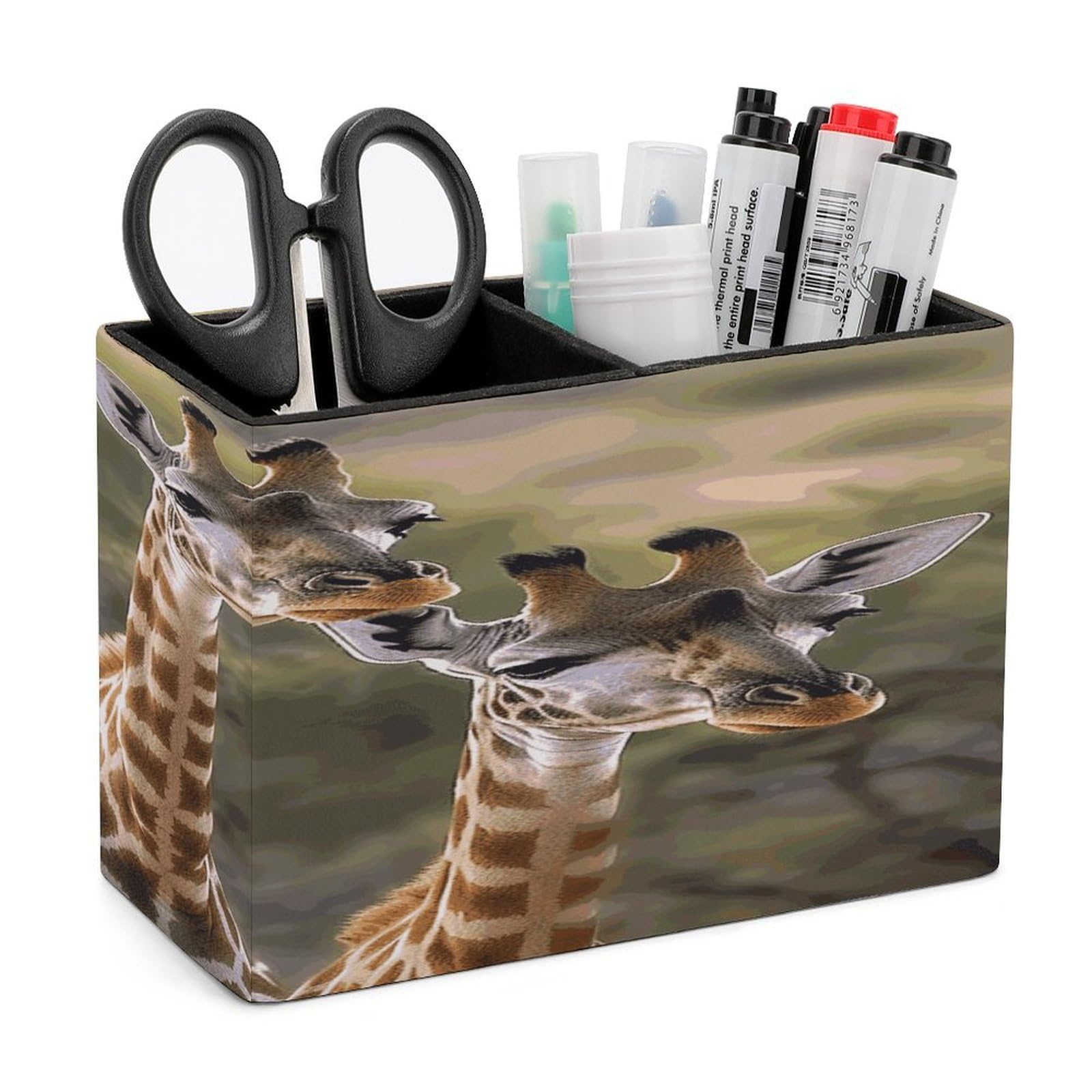 Crayons et fournitures ordonnés dans ce porte-stylos en cuir girafe