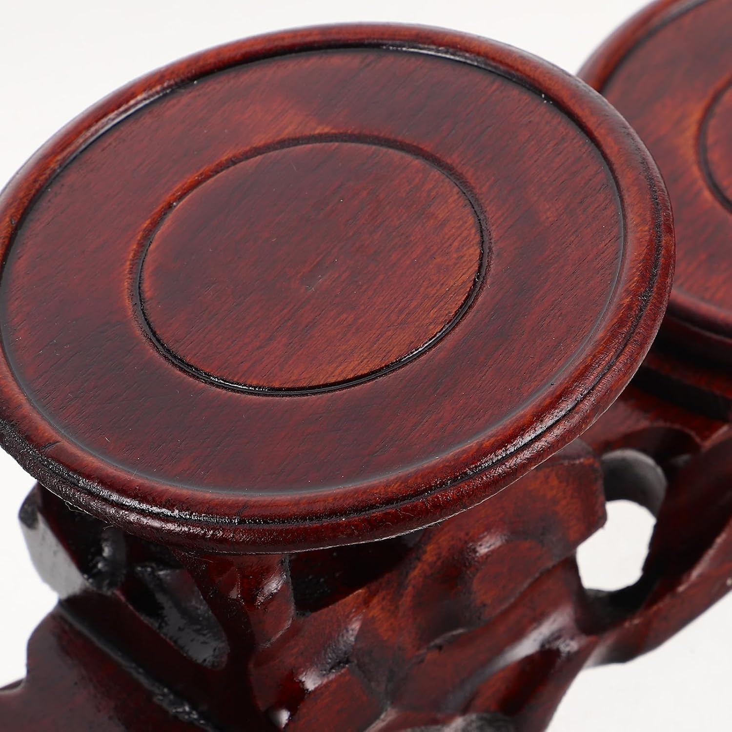 Totority Solid Wood round Display Stand Base, Small Wood Pedestal Stand for Tea Accessories and Collectibles, Three-tier Varying Height Wooden Riser Suitable for Home Decor and Countertop