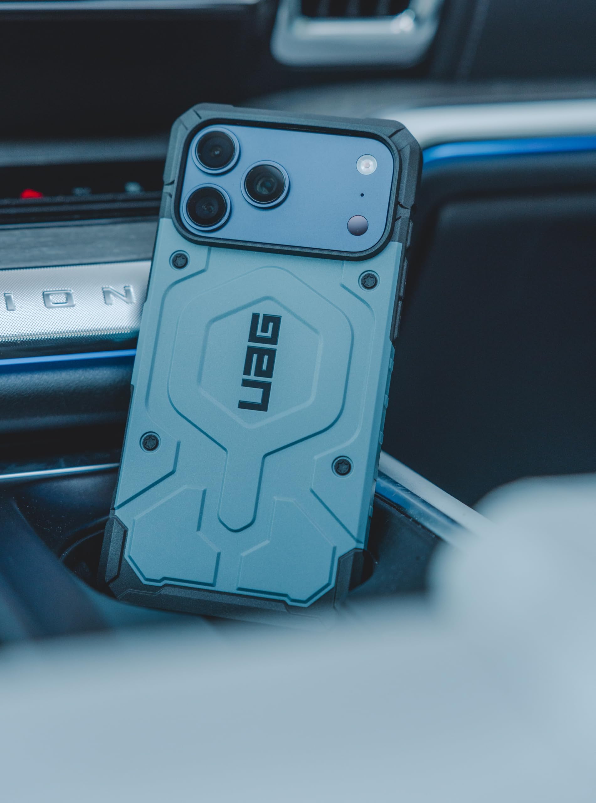 Urban Armor Gear Pathfinder MS Case compatibile con Apple iPhone 17 Pro Max Custodia (Ricarica wireless/magnetica, Protezione dalle cadute di livello militare) blu nuvola